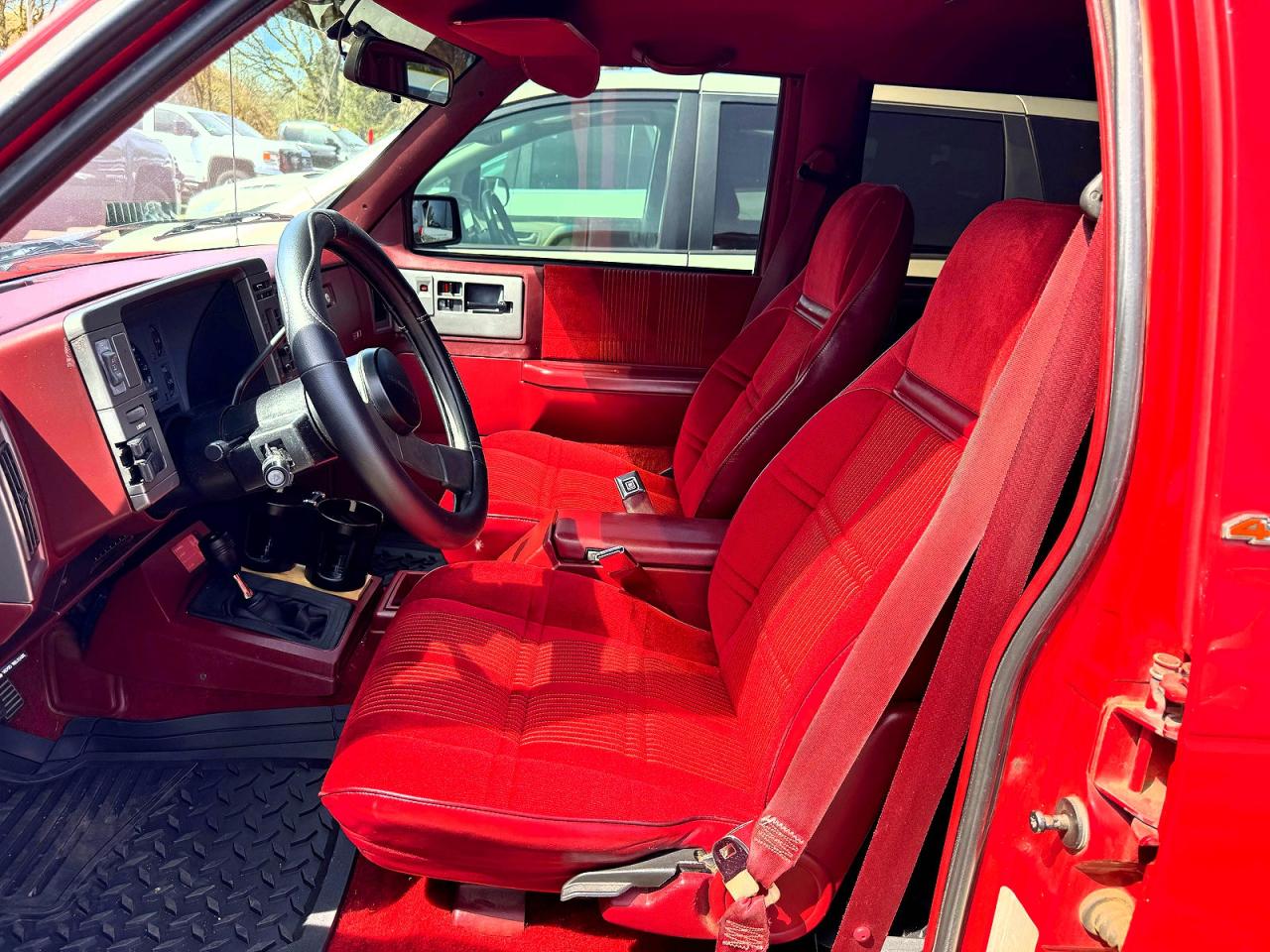 1991 Chevrolet Blazer S10 Red vin: 1GNDT13Z8M2260740