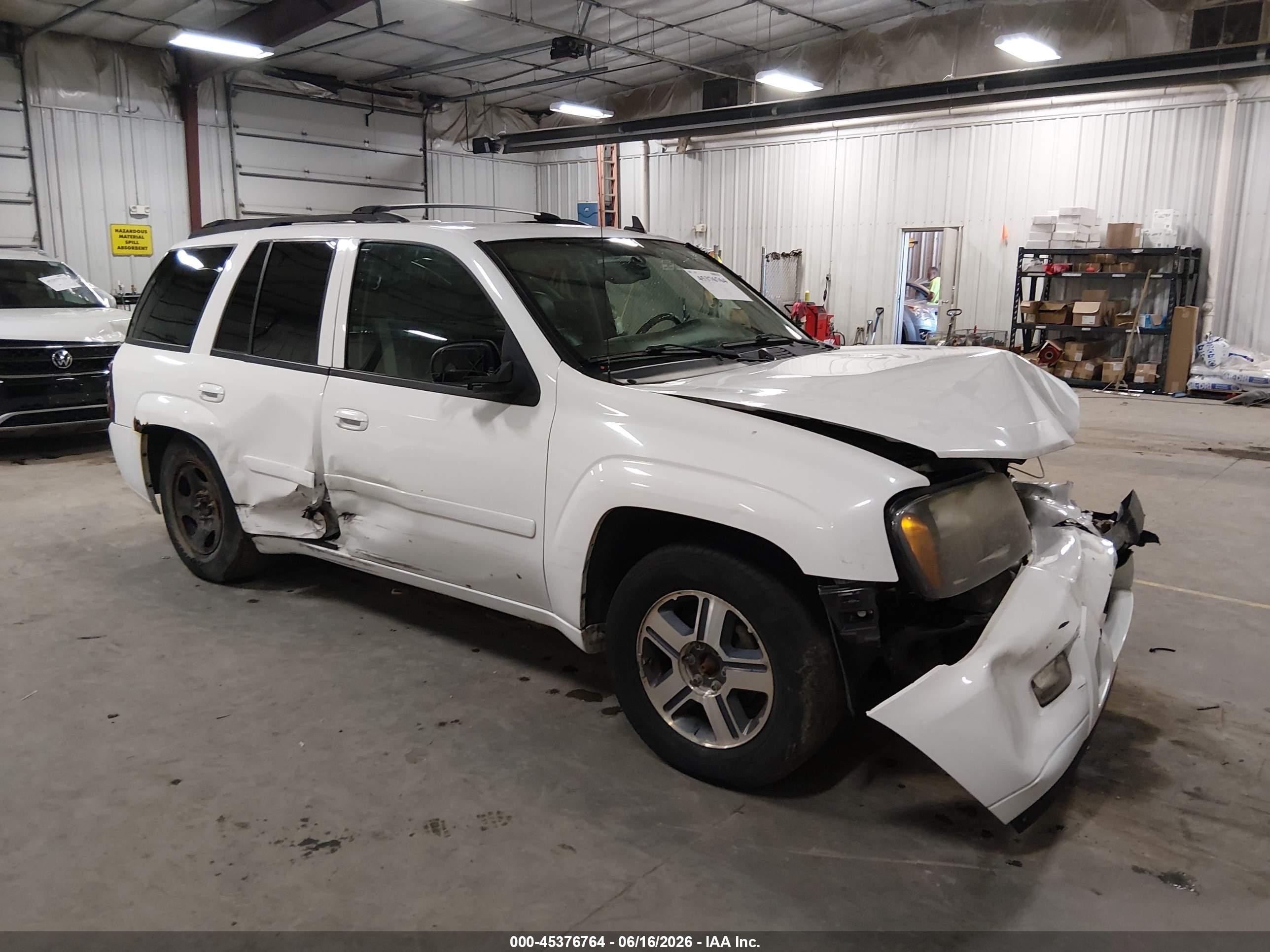 2009 Chevrolet Trailblazer Lt Белый vin: 1GNDT33S292110449