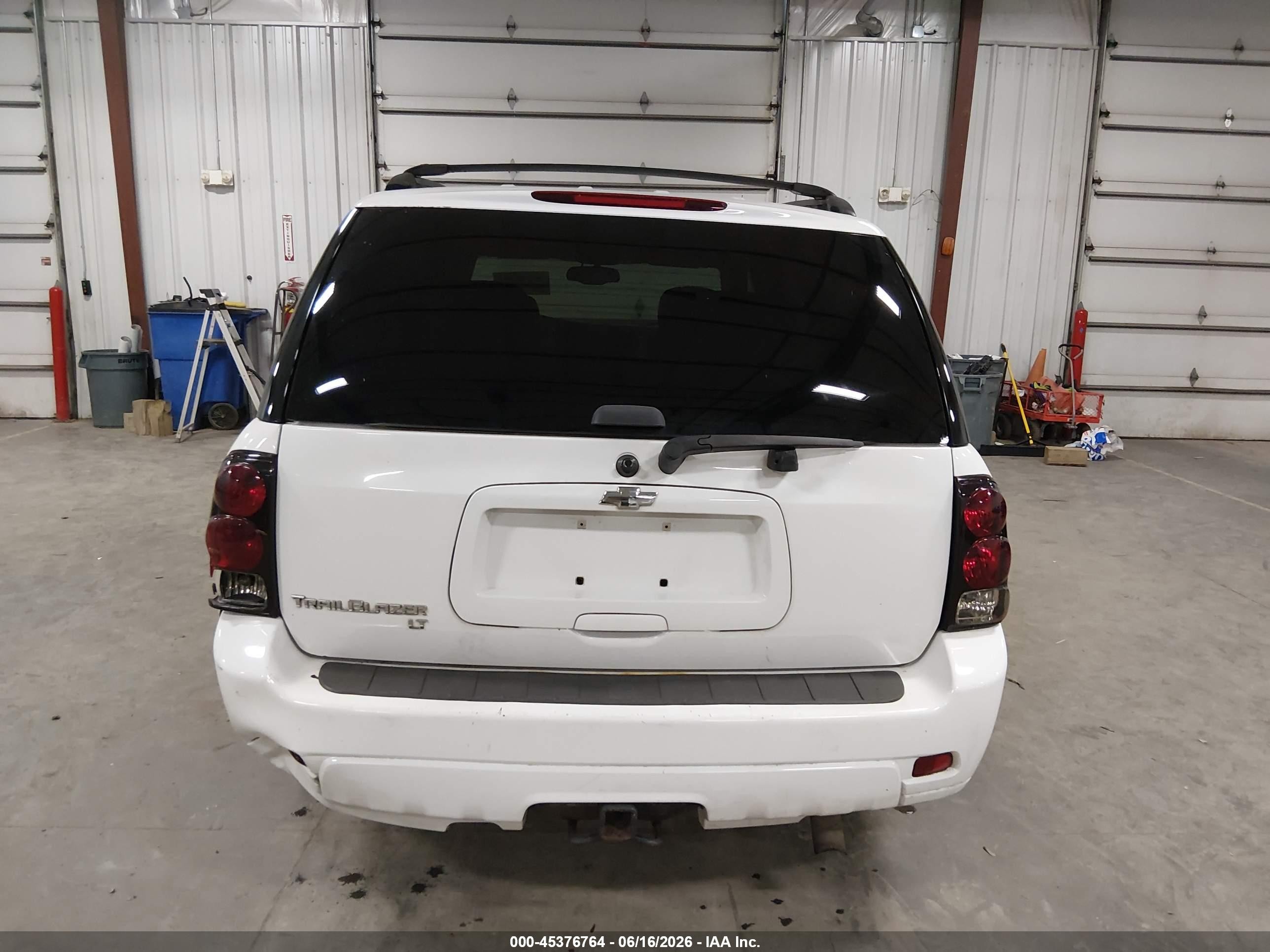 2009 Chevrolet Trailblazer Lt Белый vin: 1GNDT33S292110449