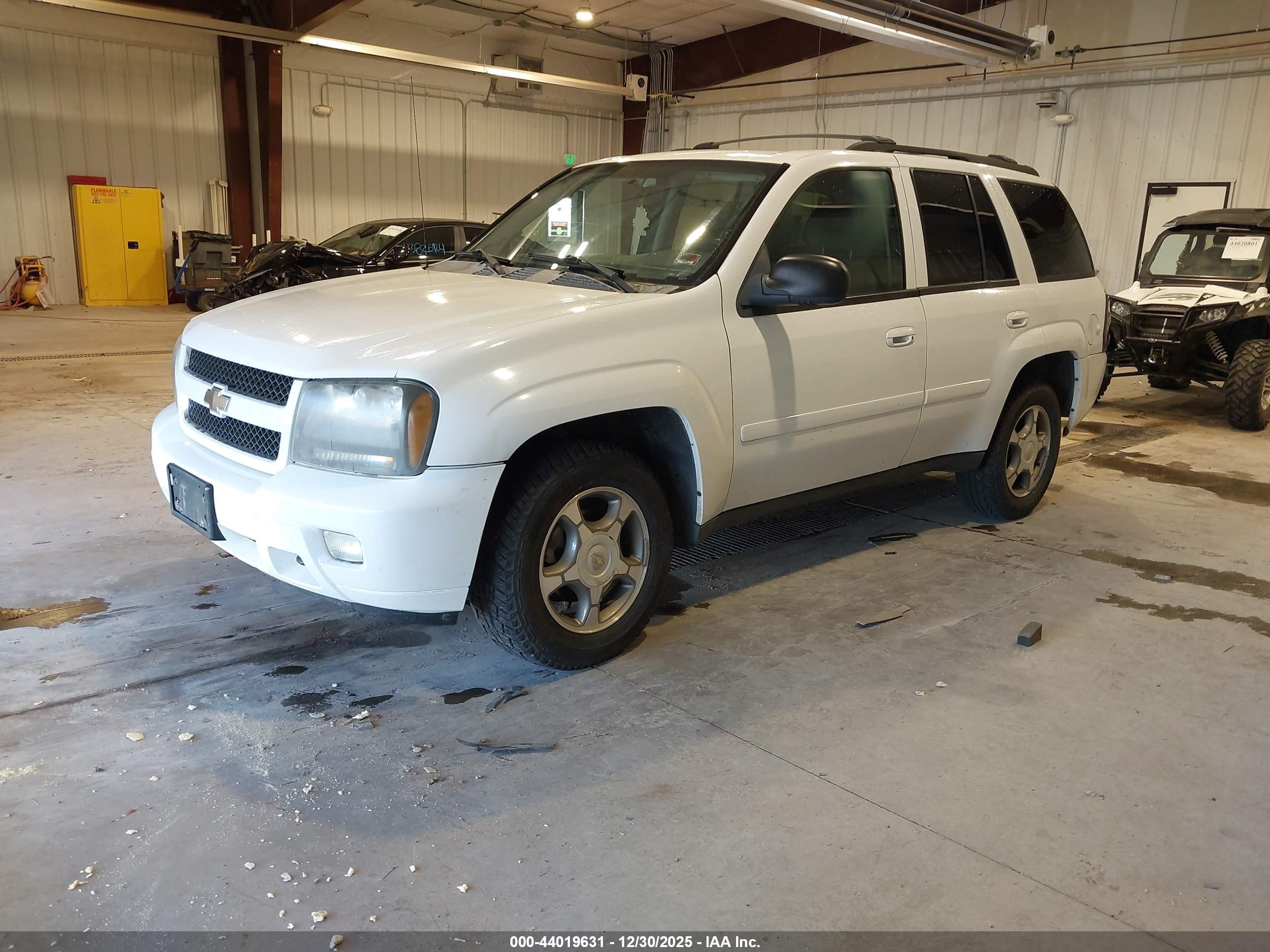 2009 Chevrolet Trailblazer Lt White vin: 1GNDT33S592133126
