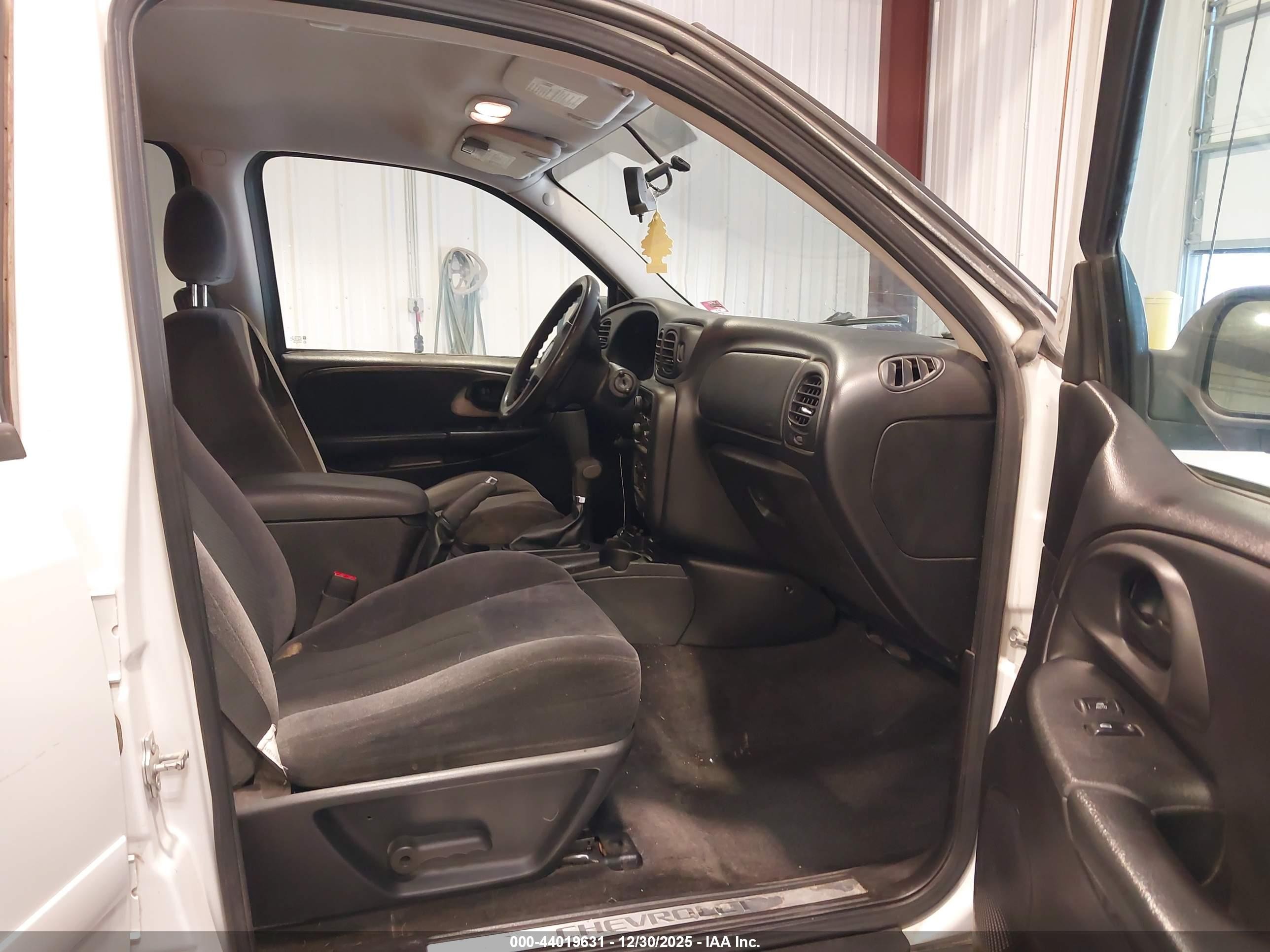 2009 Chevrolet Trailblazer Lt White vin: 1GNDT33S592133126