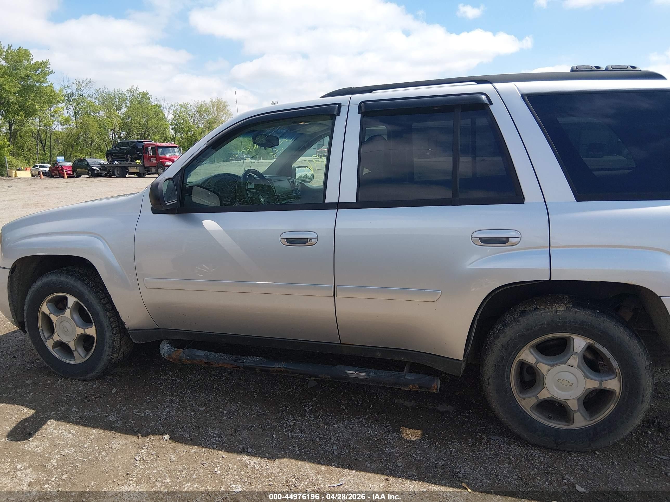 2009 Chevrolet Trailblazer Lt Silver vin: 1GNDT33S692103875
