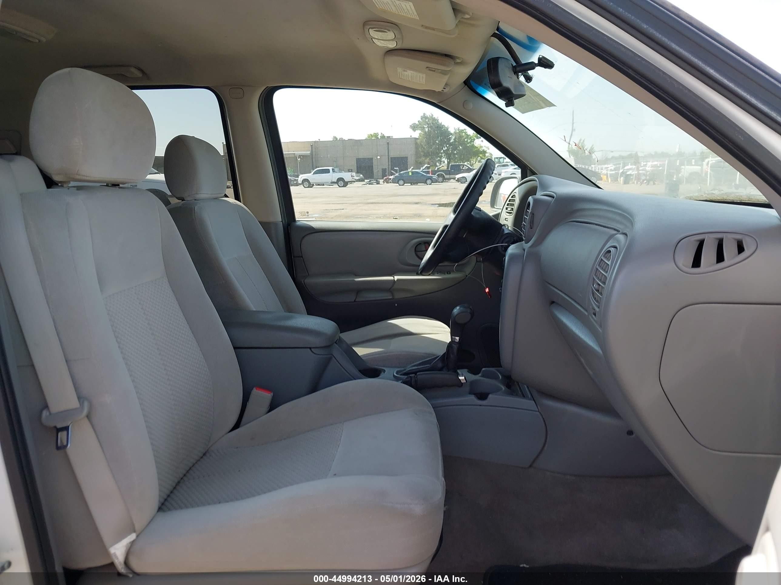 2009 Chevrolet Trailblazer Lt White vin: 1GNDT33S692132115