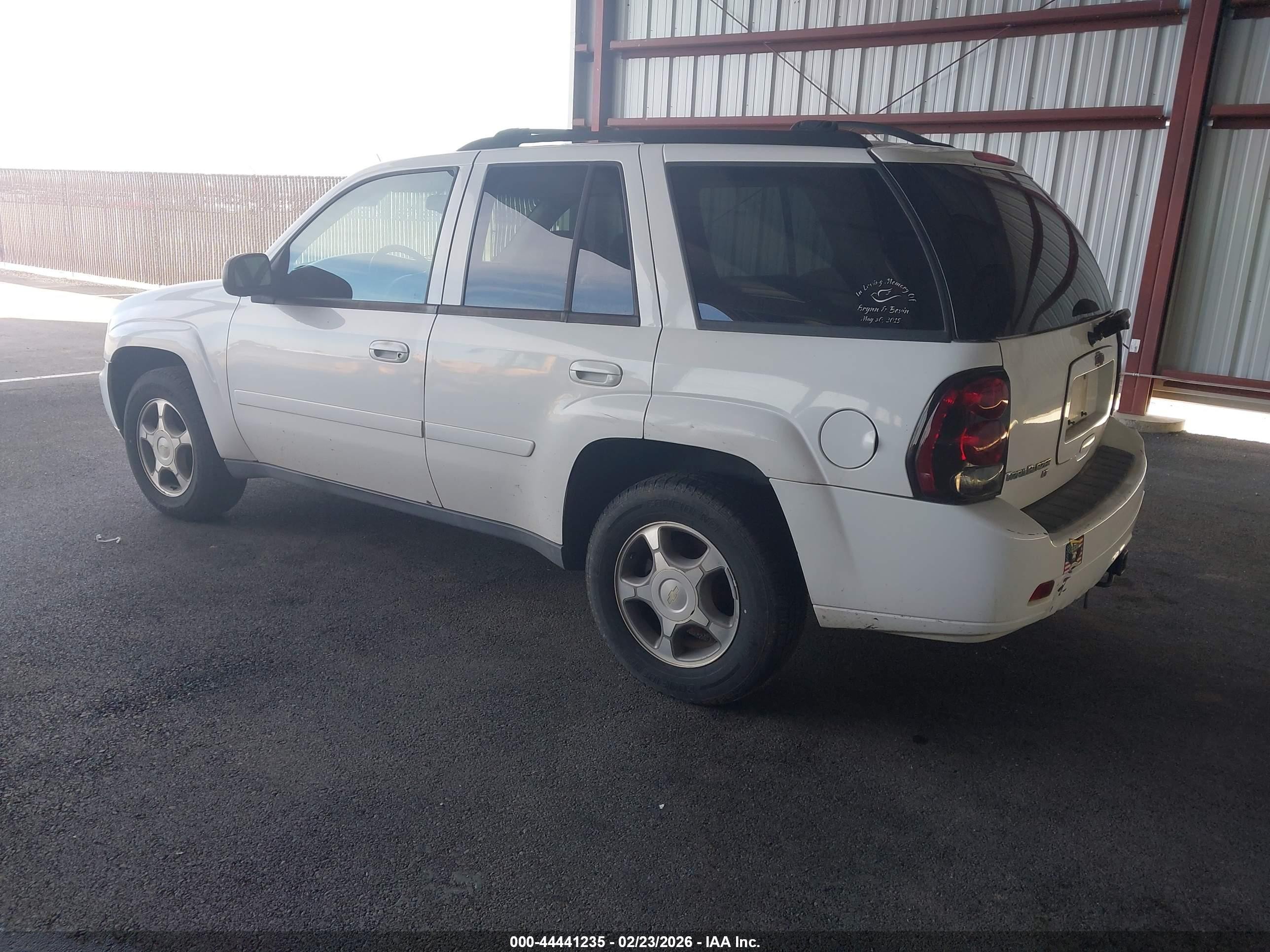 2009 Chevrolet Trailblazer Lt White vin: 1GNDT33S792132883