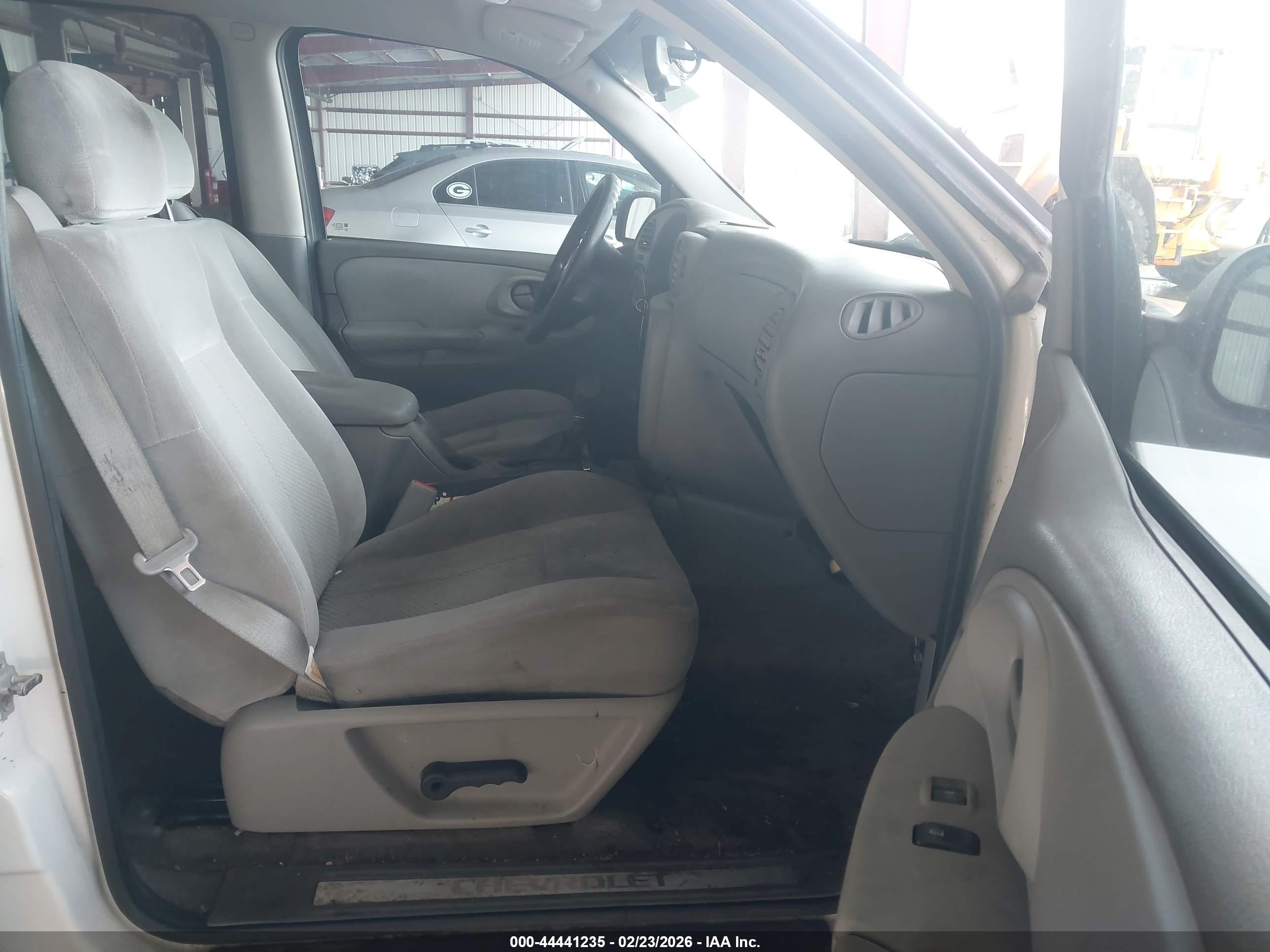 2009 Chevrolet Trailblazer Lt White vin: 1GNDT33S792132883