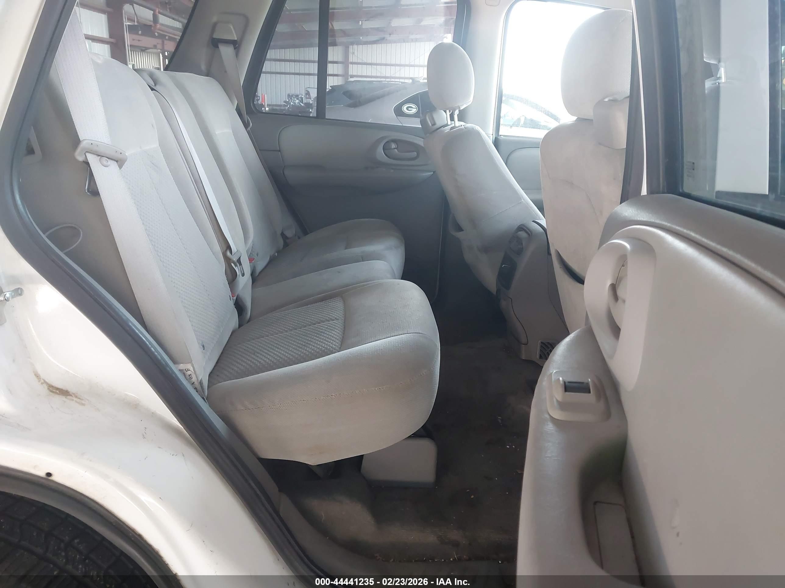 2009 Chevrolet Trailblazer Lt White vin: 1GNDT33S792132883