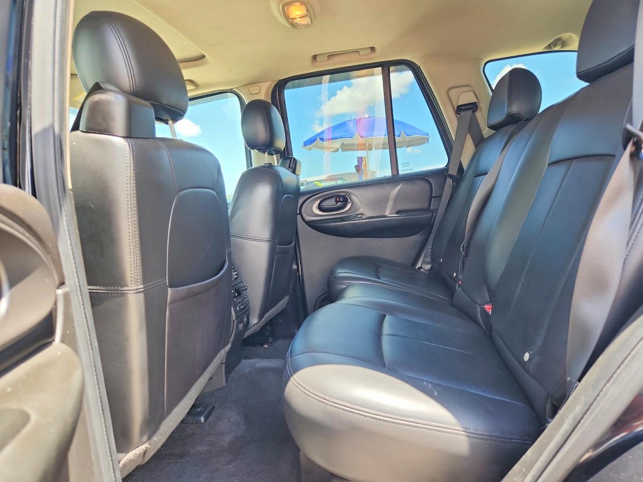 2009 Chevrolet Trailblazer Lt Black vin: 1GNDT33SX92106083