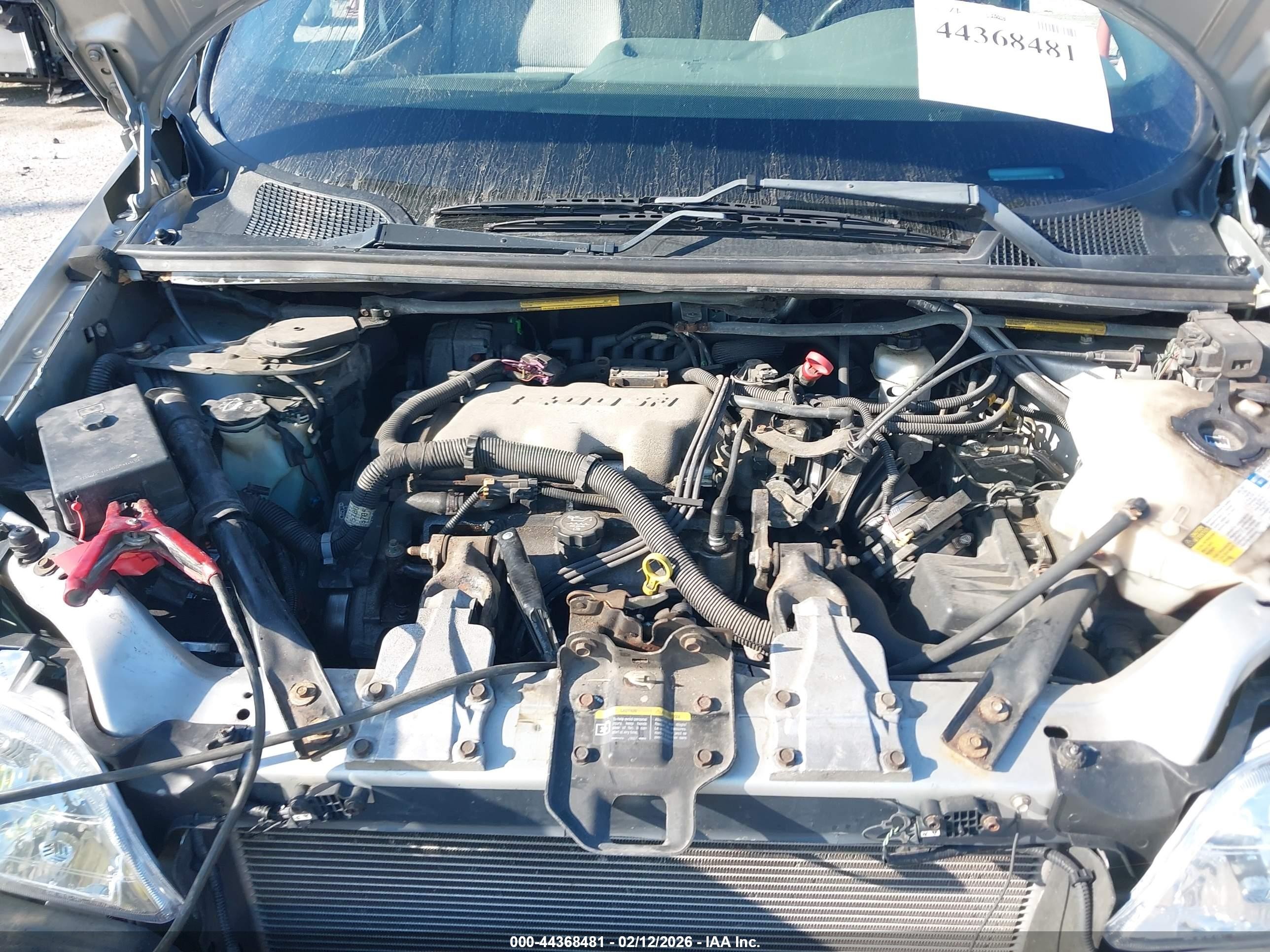2002 Chevrolet Venture   Silver vin: 1GNDU03E72D287868