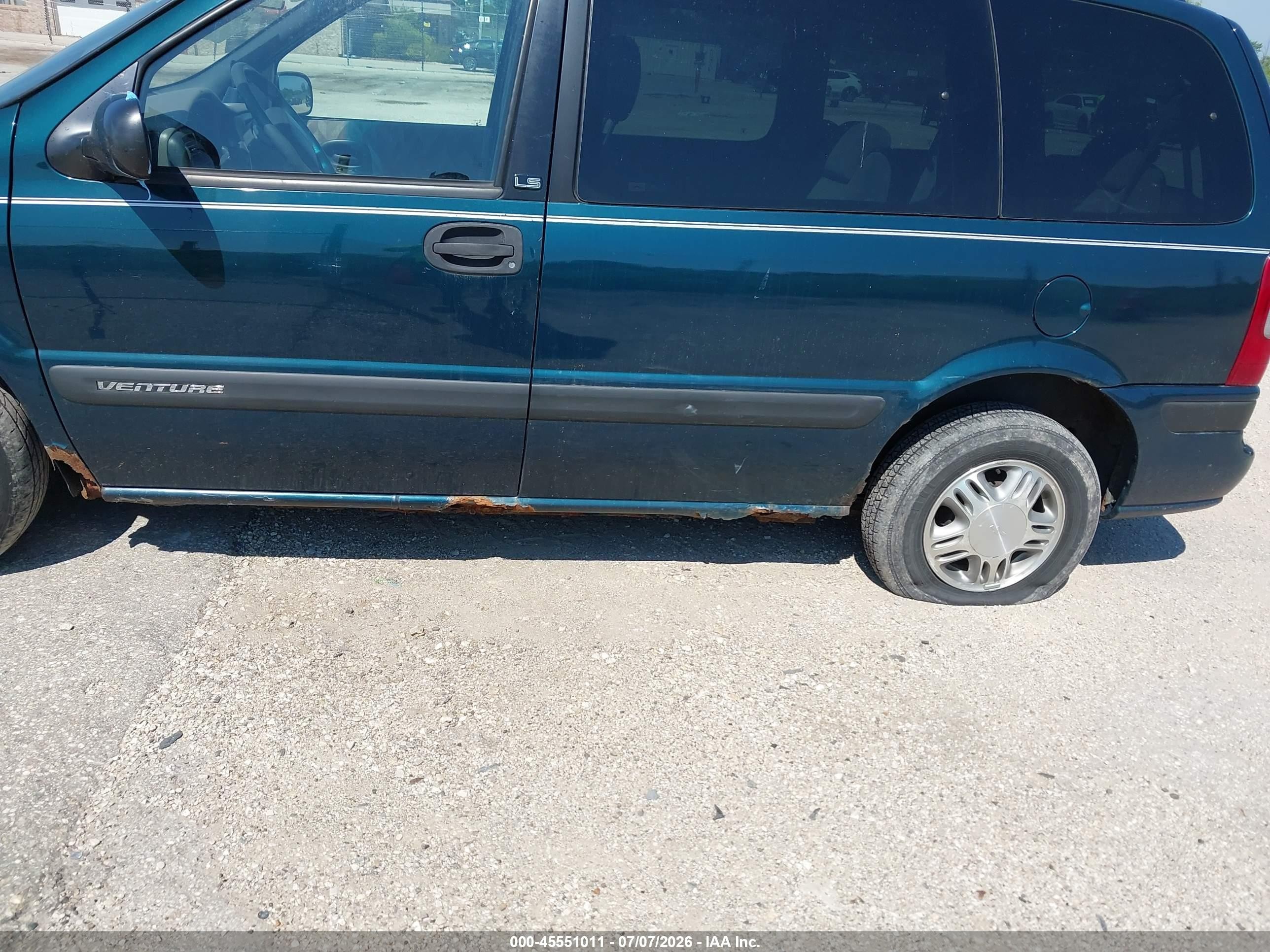 1997 Chevrolet Venture   Green vin: 1GNDU06E9VD170101