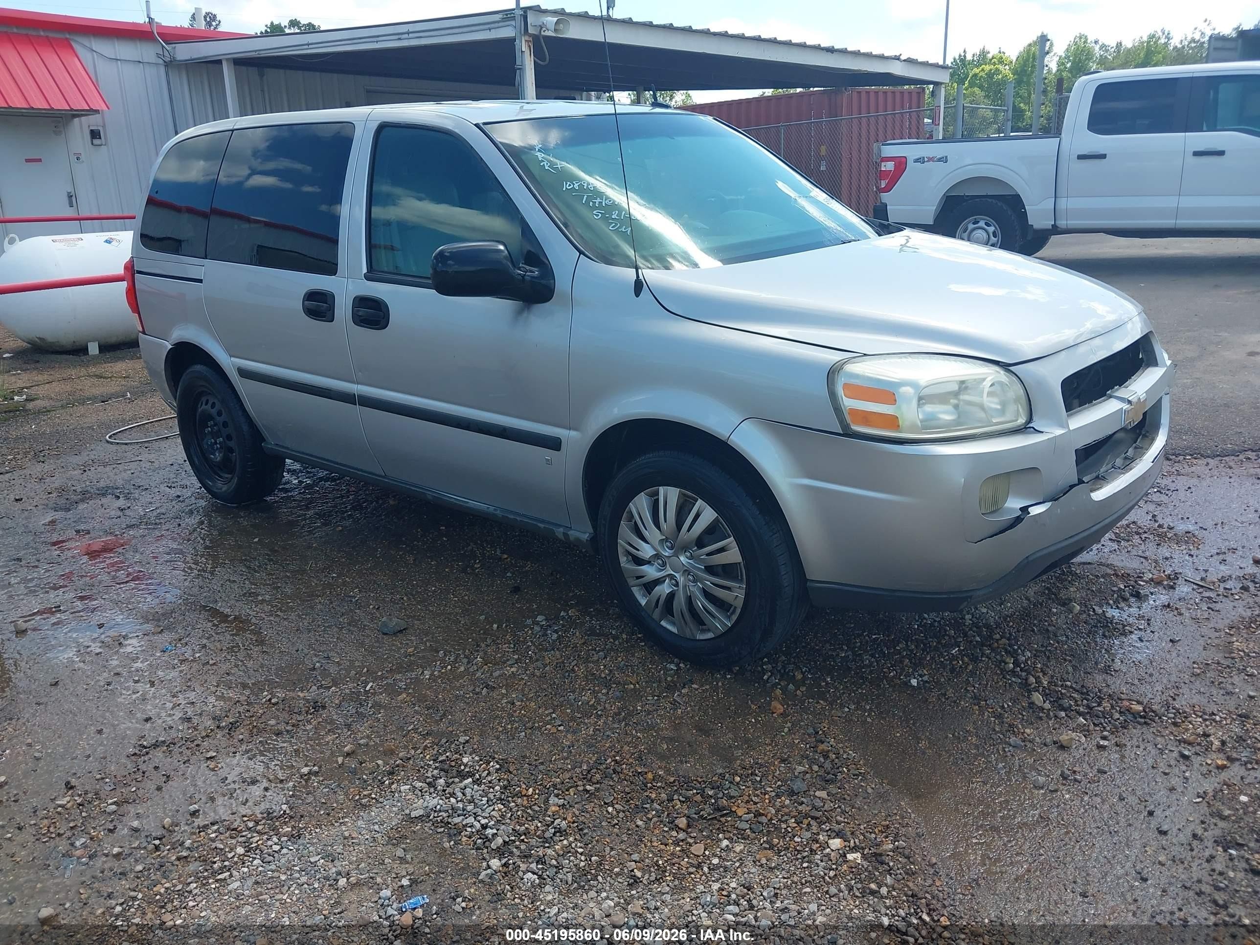 2008 Chevrolet Uplander Ls Silver vin: 1GNDU23138D108985