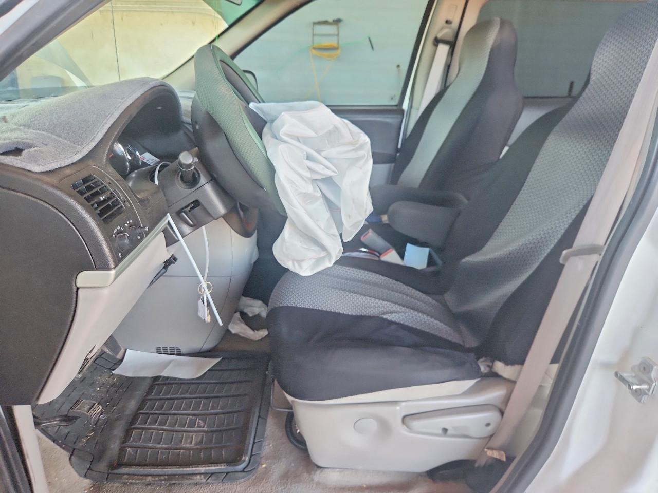 2006 Chevrolet Uplander Ls Белый vin: 1GNDU23L66D152302