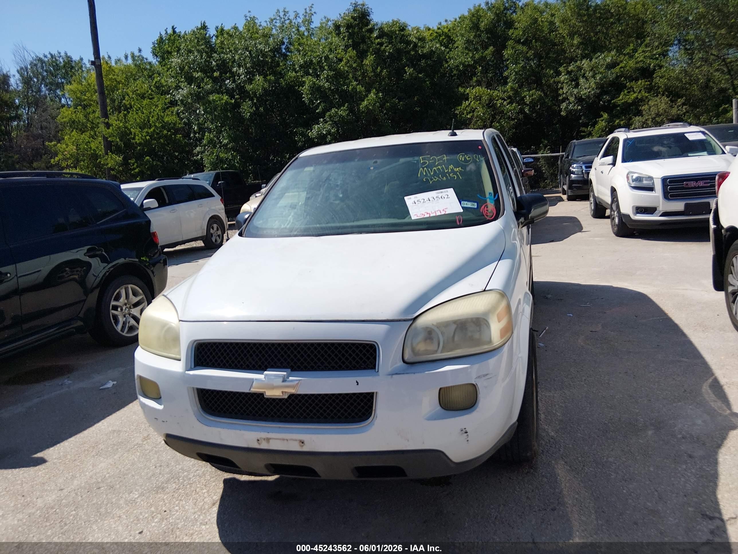 2005 Chevrolet Uplander   White vin: 1GNDV03LX5D246151