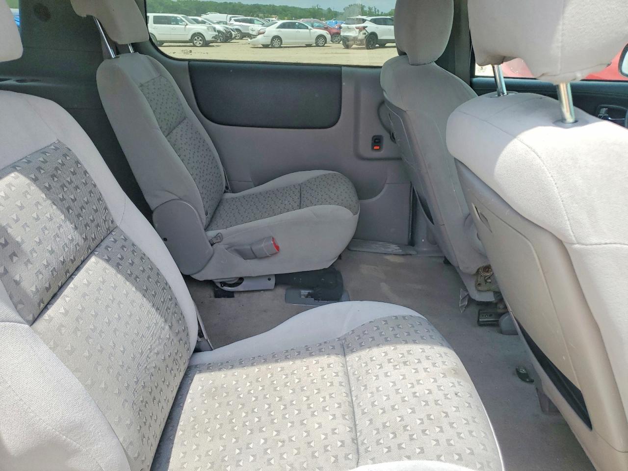2007 Chevrolet Uplander Ls Beige vin: 1GNDV23147D214017
