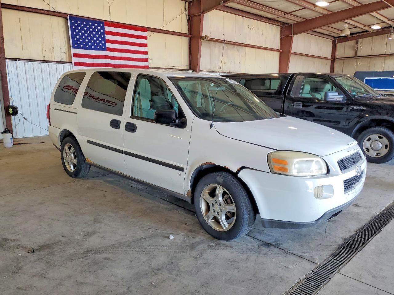 2008 Chevrolet Uplander Ls White vin: 1GNDV23148D205187