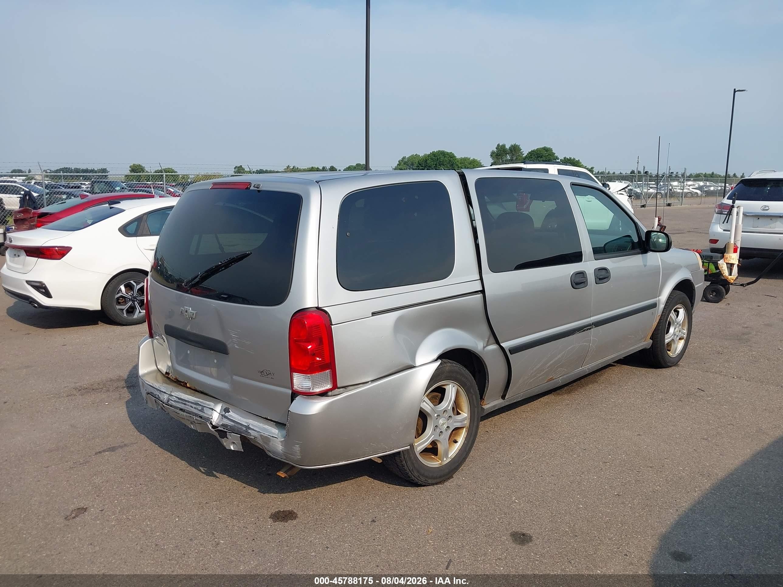 2007 Chevrolet Uplander Ls Fleet Silver vin: 1GNDV23157D208047
