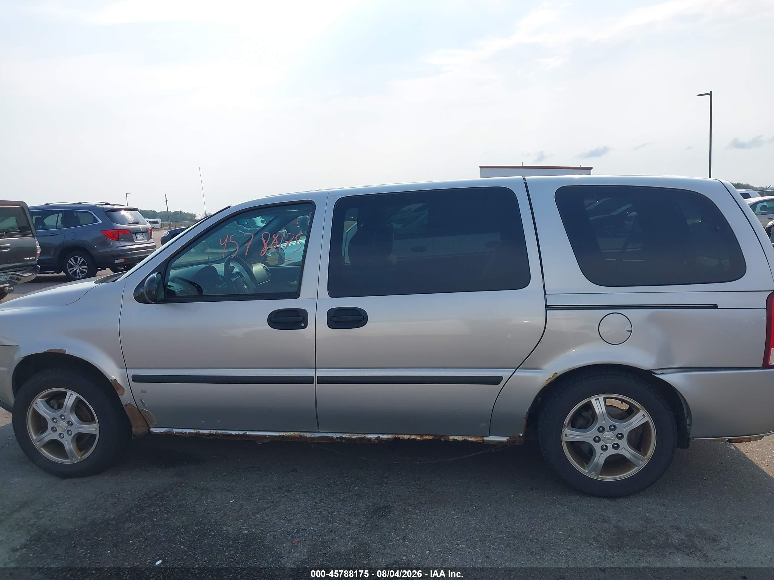 2007 Chevrolet Uplander Ls Fleet Silver vin: 1GNDV23157D208047