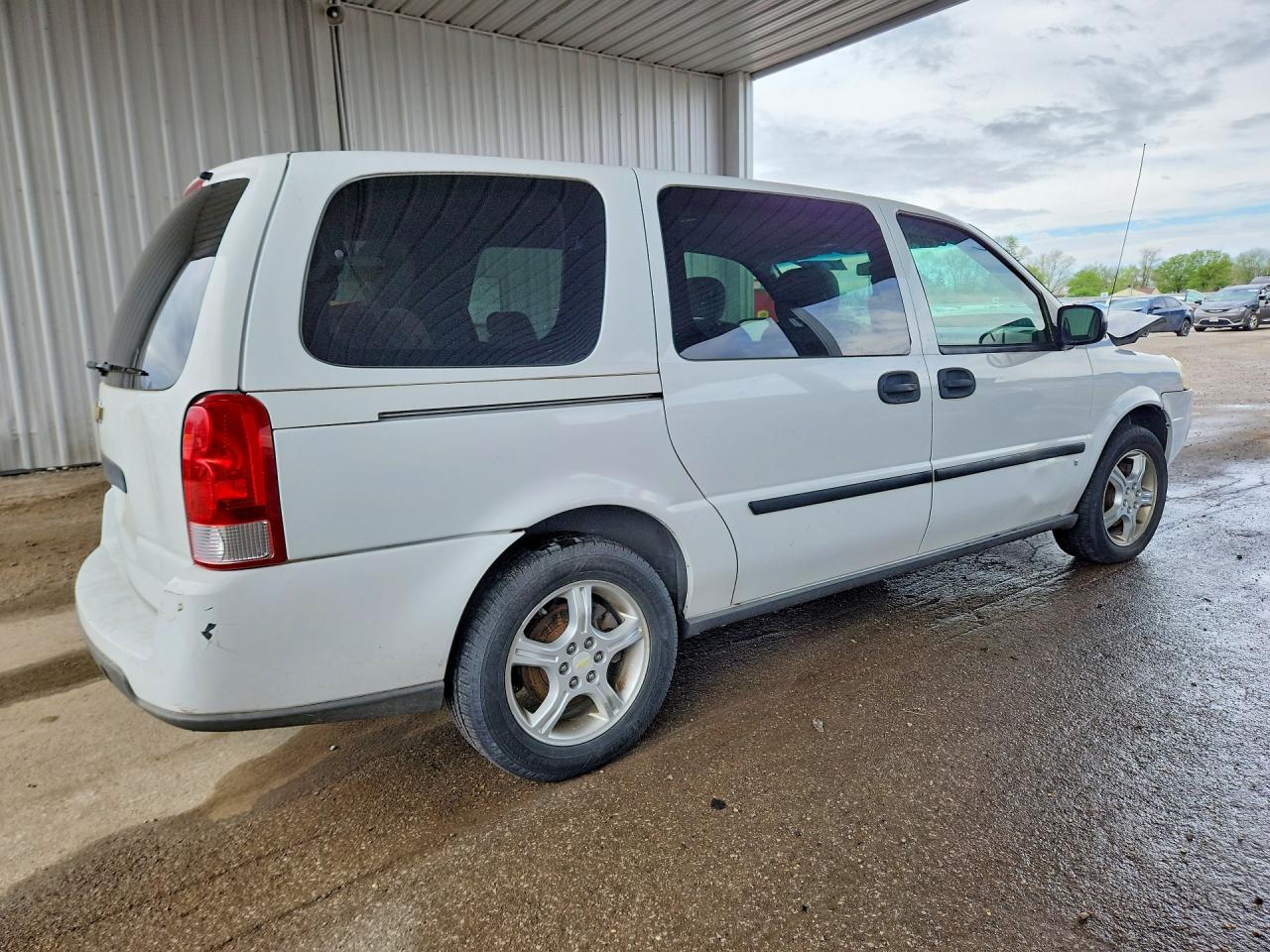 2008 Chevrolet Uplander Ls White vin: 1GNDV23168D104832