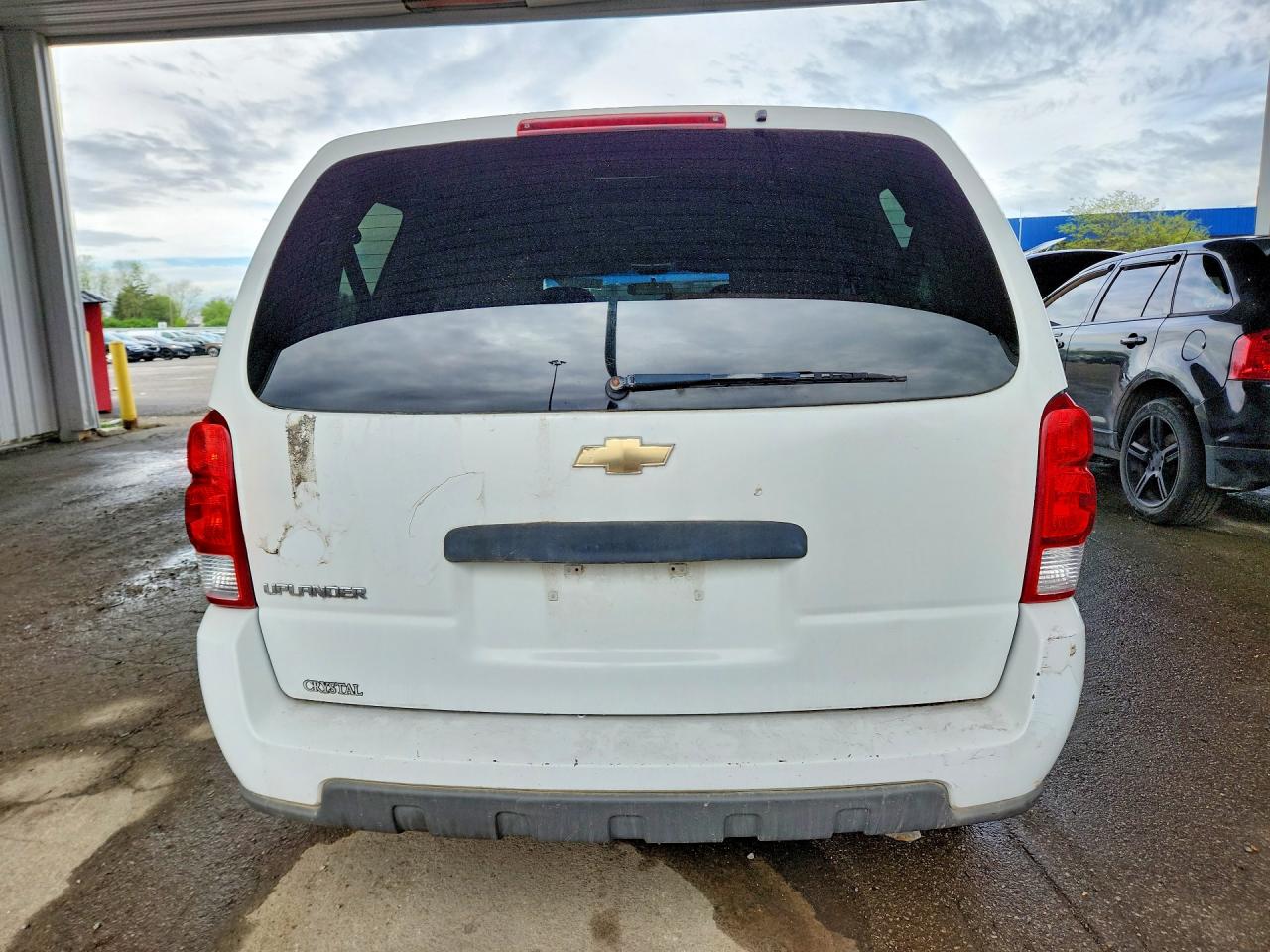 2008 Chevrolet Uplander Ls White vin: 1GNDV23168D104832