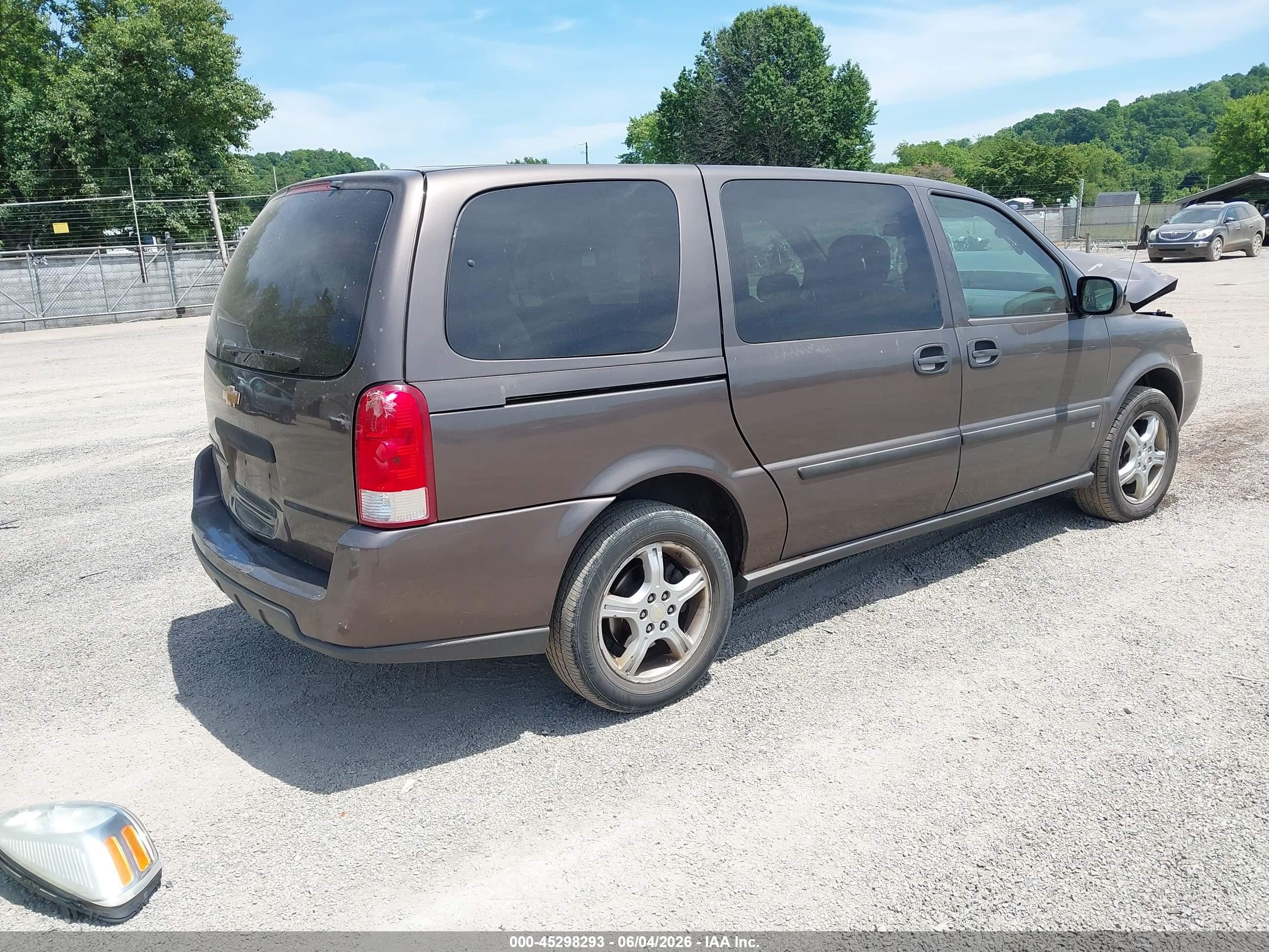2008 Chevrolet Uplander Ls Gray vin: 1GNDV23168D126216