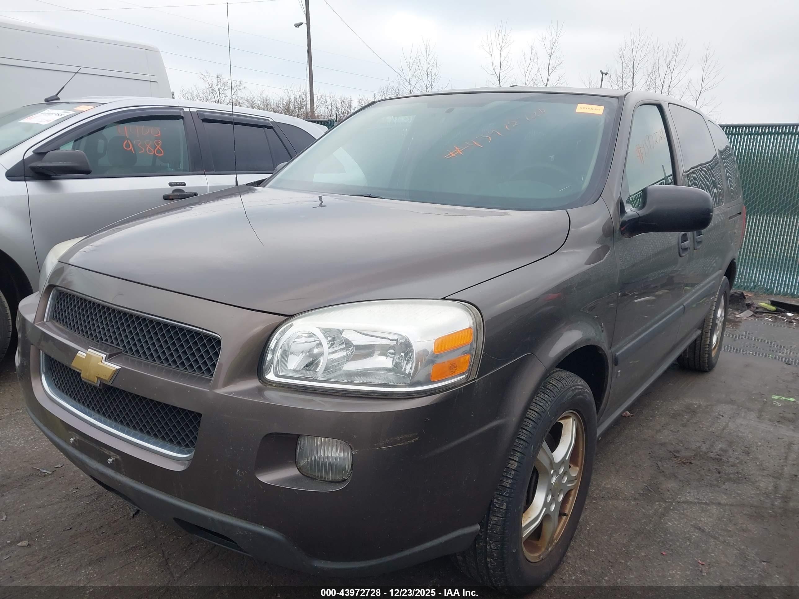 2008 Chevrolet Uplander Ls Brown vin: 1GNDV23178D126774
