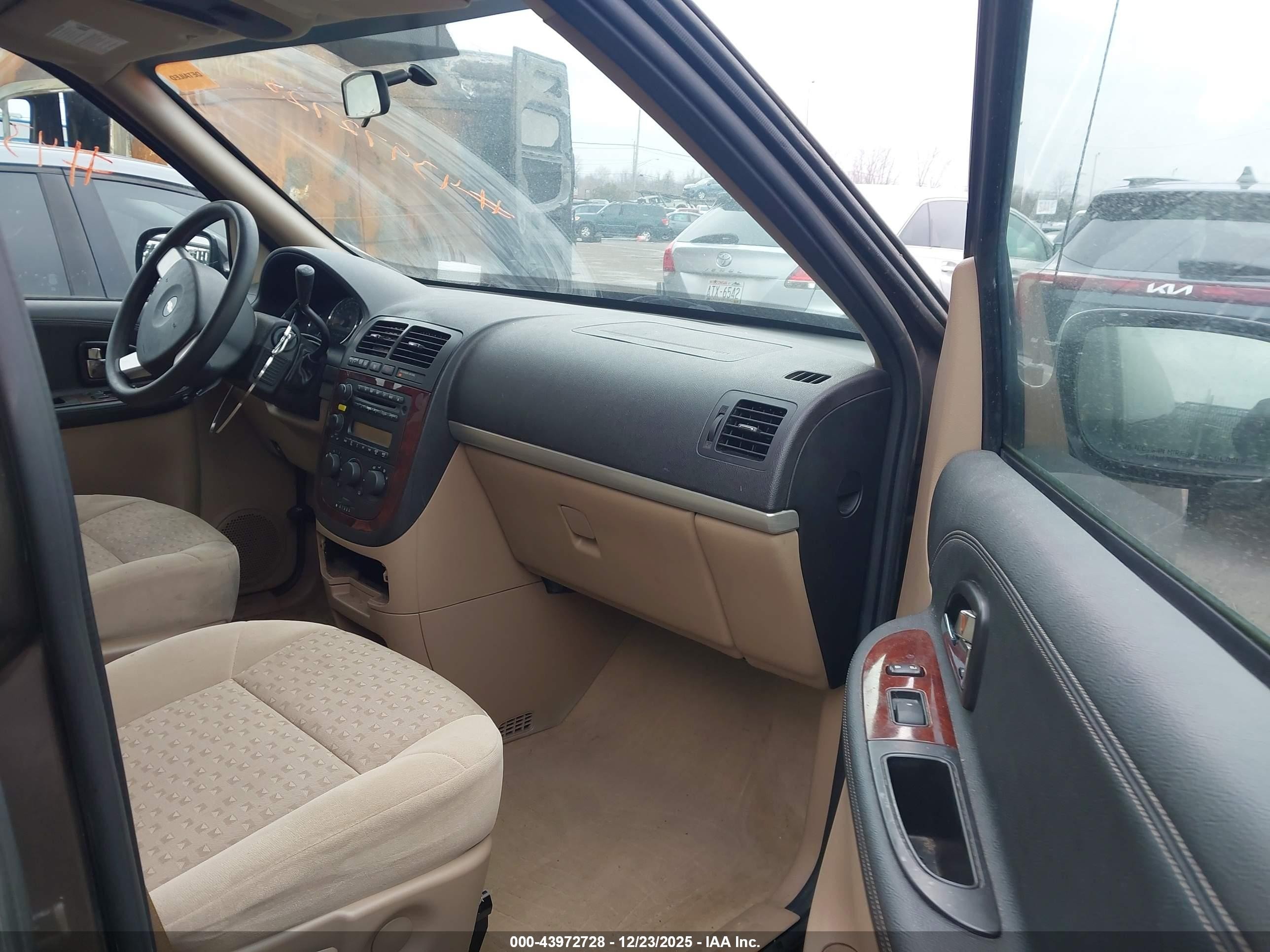 2008 Chevrolet Uplander Ls Brown vin: 1GNDV23178D126774
