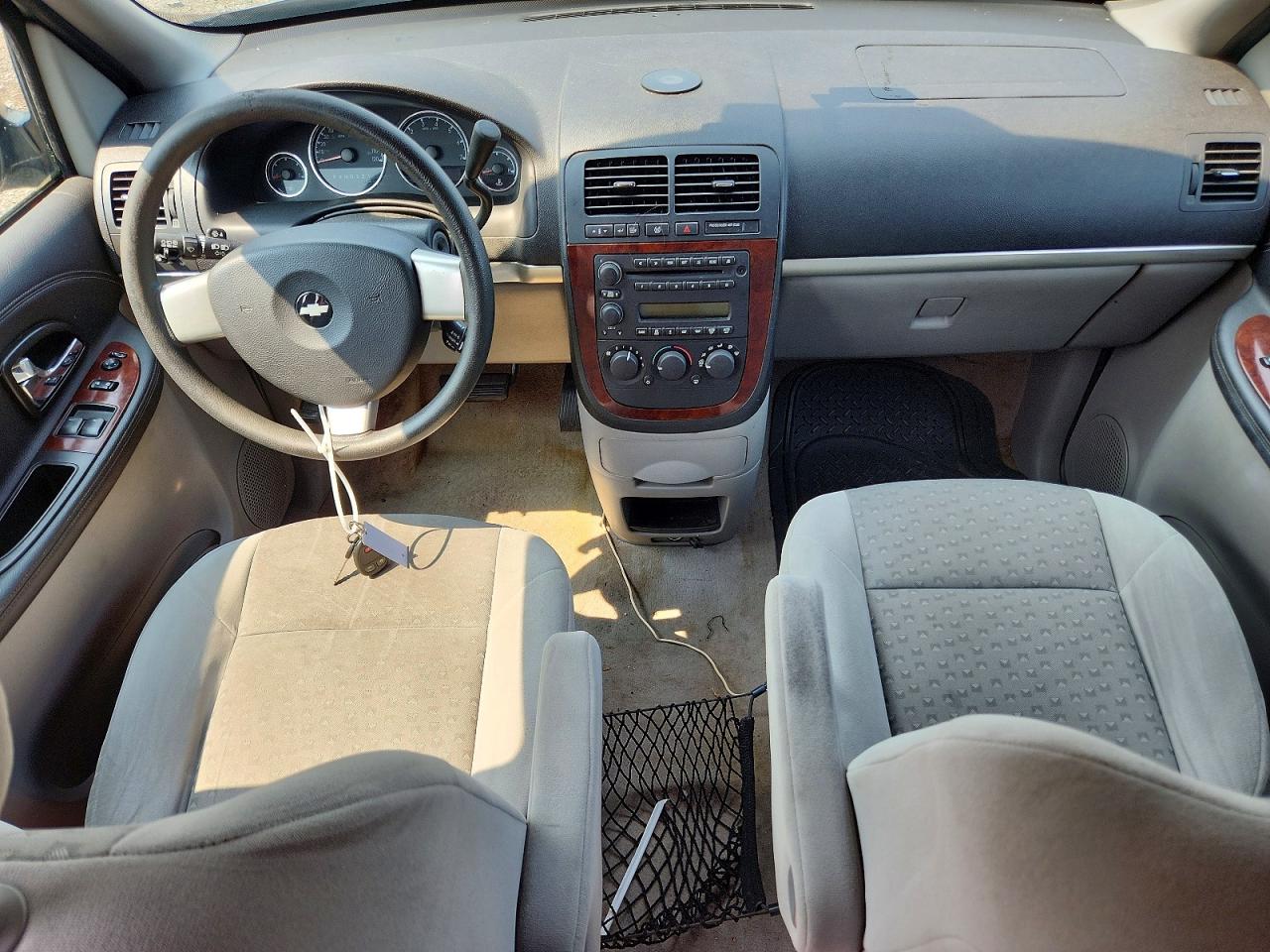 2008 Chevrolet Uplander Ls Серебряный vin: 1GNDV23178D199062
