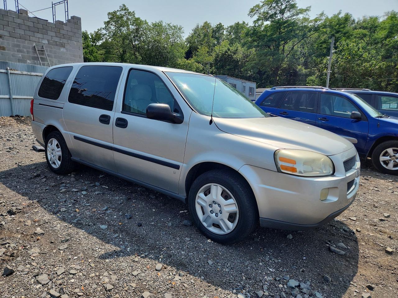2008 Chevrolet Uplander Ls Серебряный vin: 1GNDV23178D199062