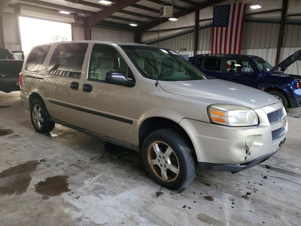 2007 Chevrolet Uplander Ls Gold vin: 1GNDV231X7D140084