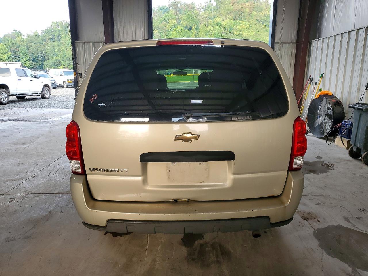 2007 Chevrolet Uplander Ls Gold vin: 1GNDV231X7D140084