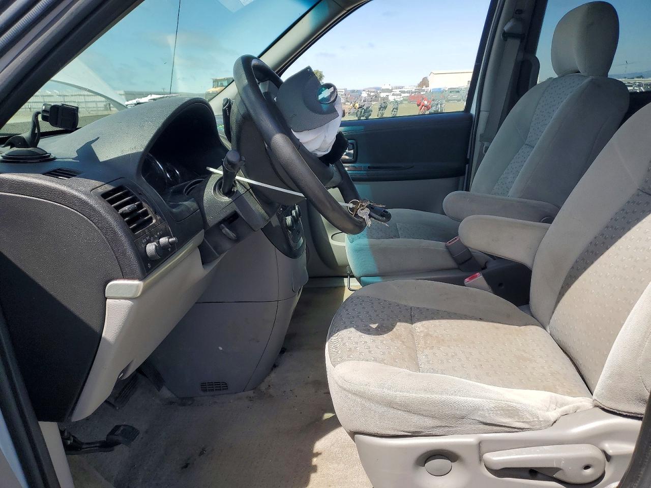 2008 Chevrolet Uplander Ls Белый vin: 1GNDV231X8D127563