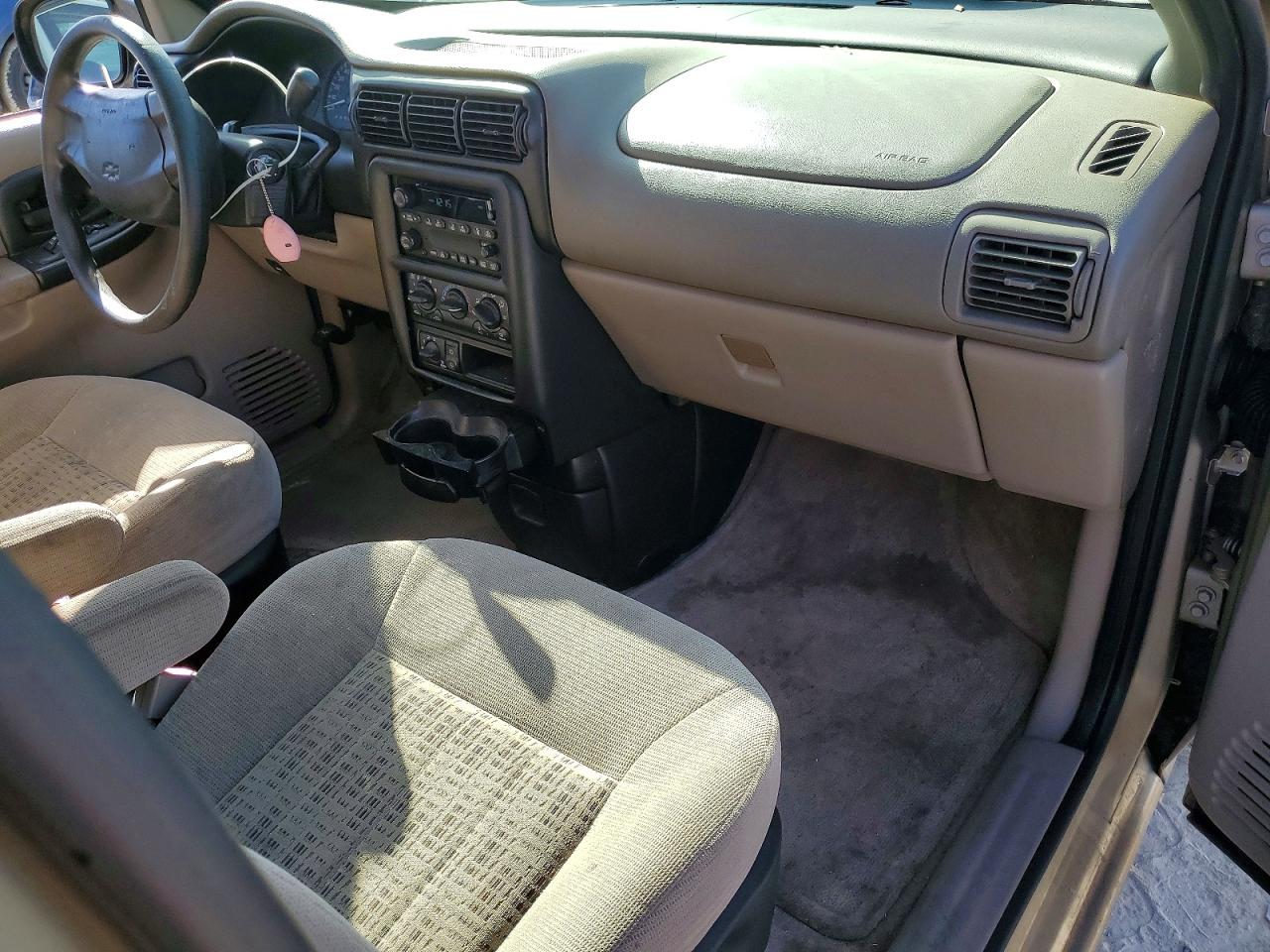 2005 Chevrolet Venture Ls Gold vin: 1GNDV23E05D122919