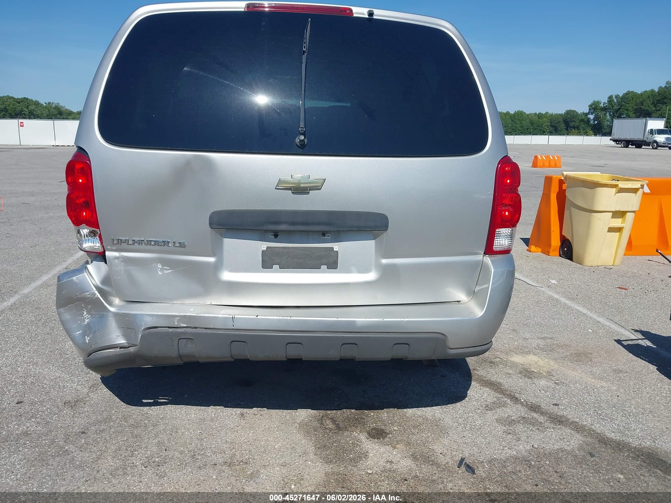 2006 Chevrolet Uplander Ls Silver vin: 1GNDV23L16D180344