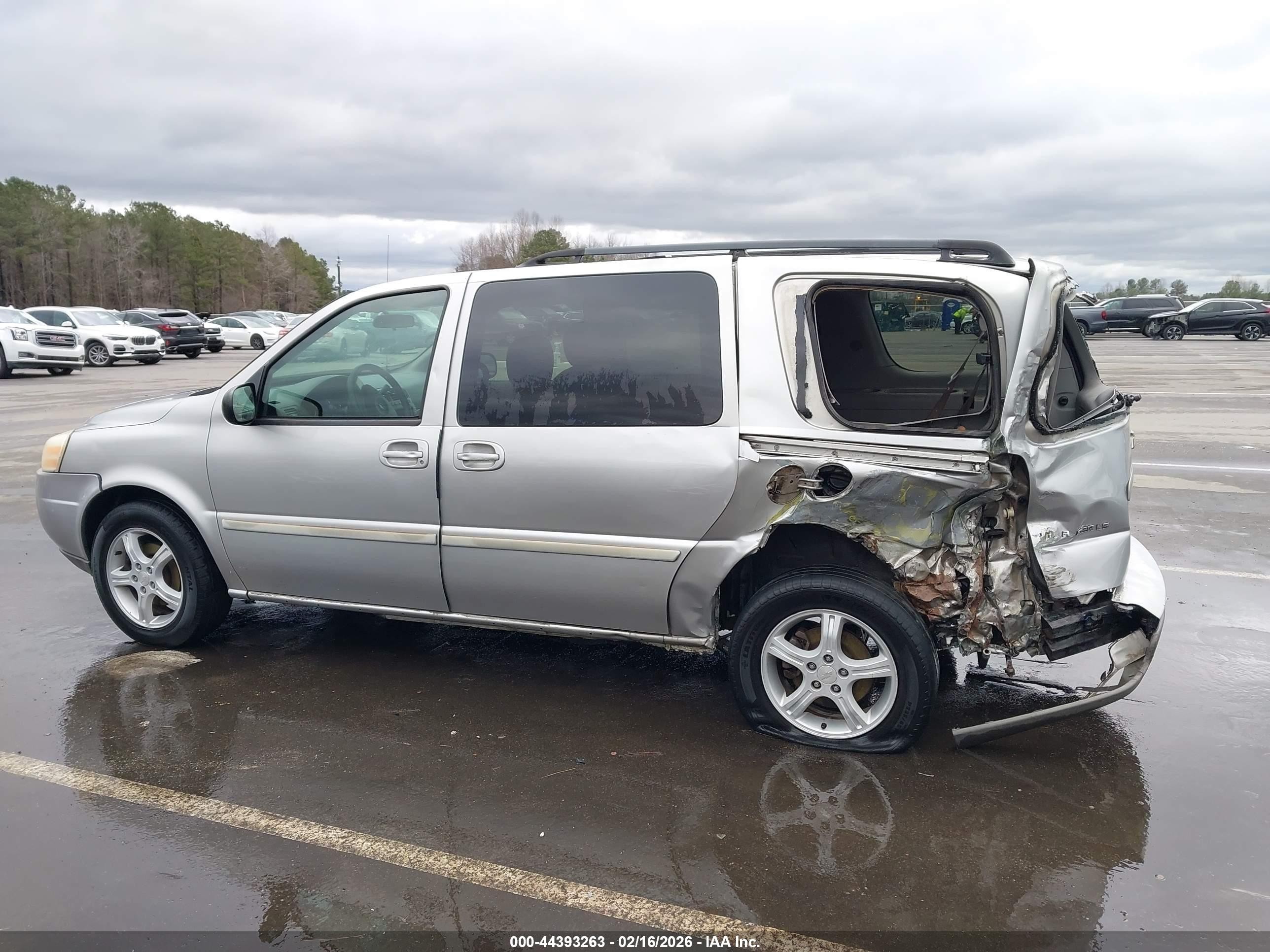 2005 Chevrolet Uplander Ls Серебряный vin: 1GNDV23L35D260162