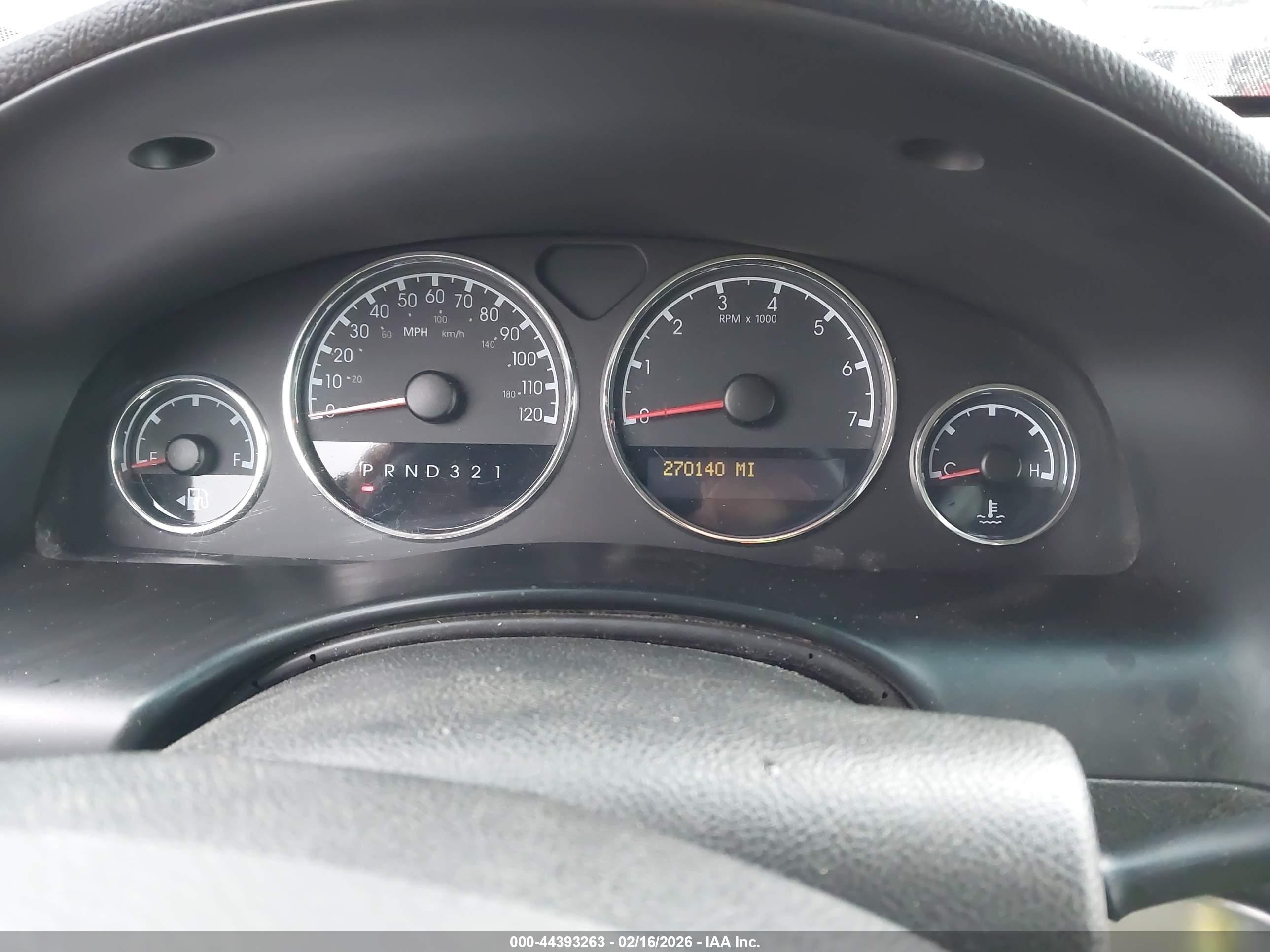 2005 Chevrolet Uplander Ls Серебряный vin: 1GNDV23L35D260162