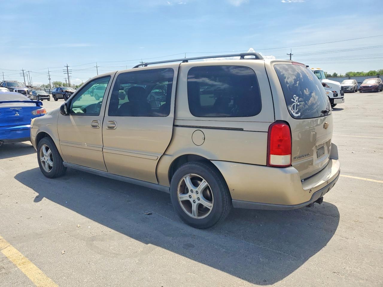 2005 Chevrolet Uplander Ls Золотой vin: 1GNDV23L45D254824
