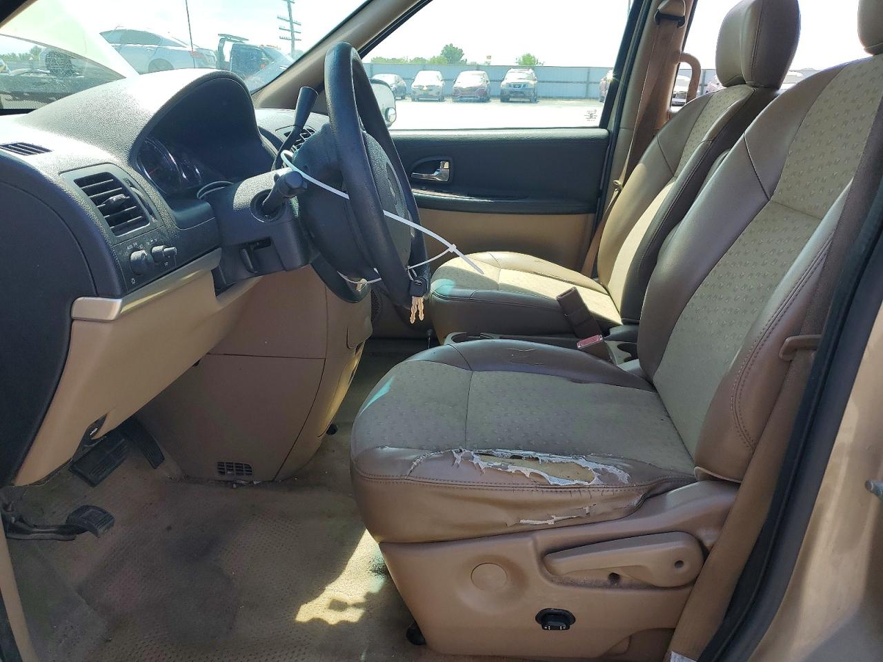 2005 Chevrolet Uplander Ls Золотой vin: 1GNDV23L45D254824