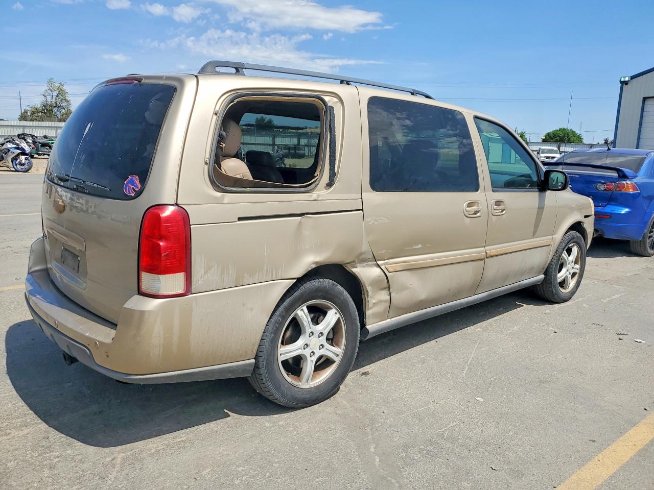 2005 Chevrolet Uplander Ls Золотой vin: 1GNDV23L45D254824