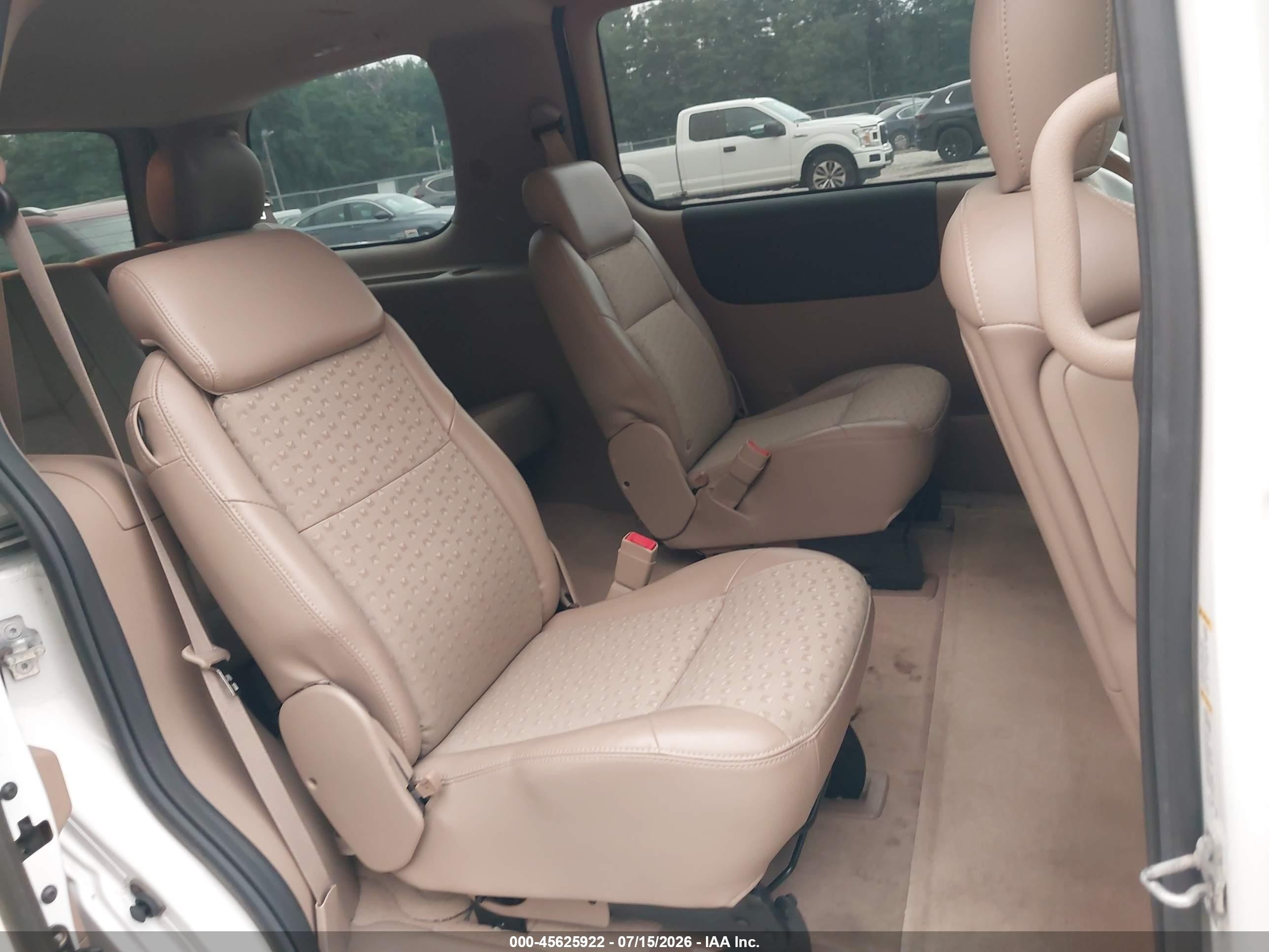 2005 Chevrolet Uplander Ls White vin: 1GNDV23L55D252628