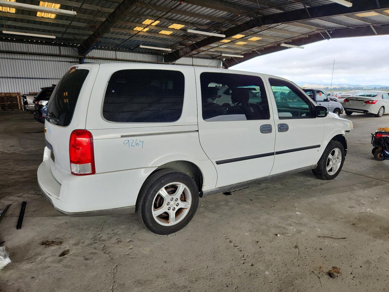 2006 Chevrolet Uplander Ls White vin: 1GNDV23L56D138551