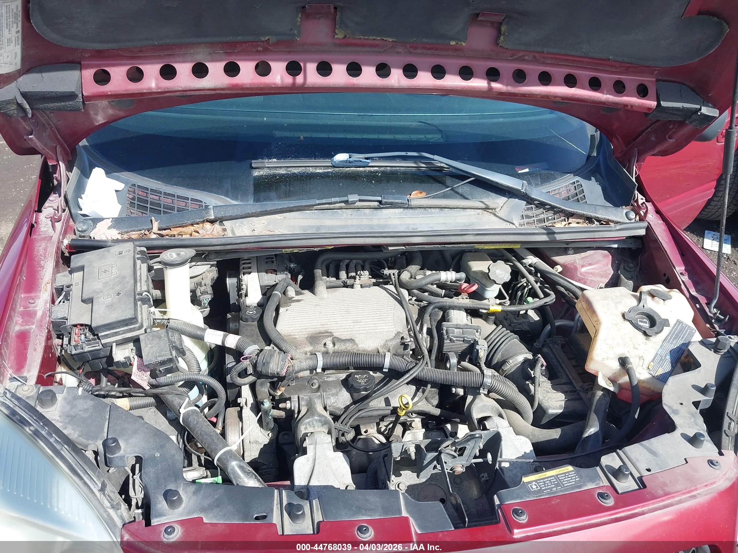2005 Chevrolet Uplander Ls Red vin: 1GNDV23L65D264514