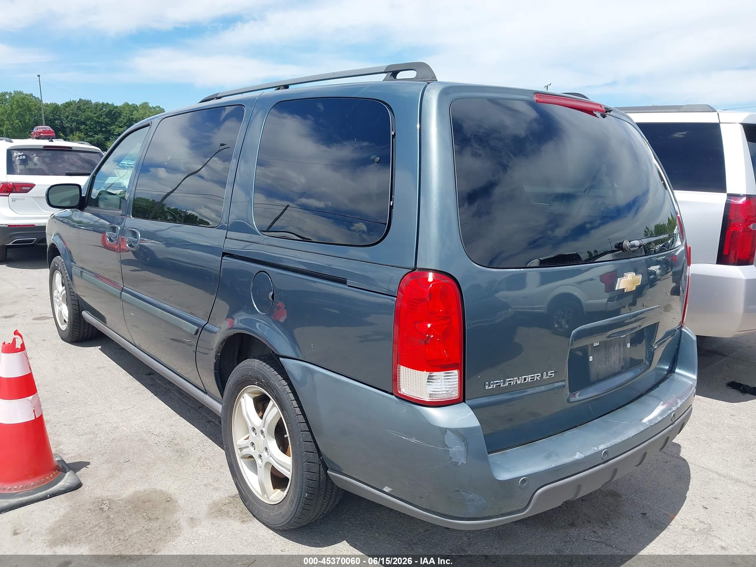 2005 Chevrolet Uplander Ls Light Blue vin: 1GNDV23L65D284116