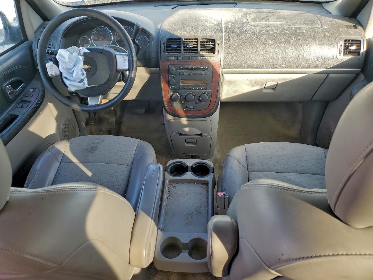 2005 Chevrolet Uplander Ls White vin: 1GNDV23L75D162543