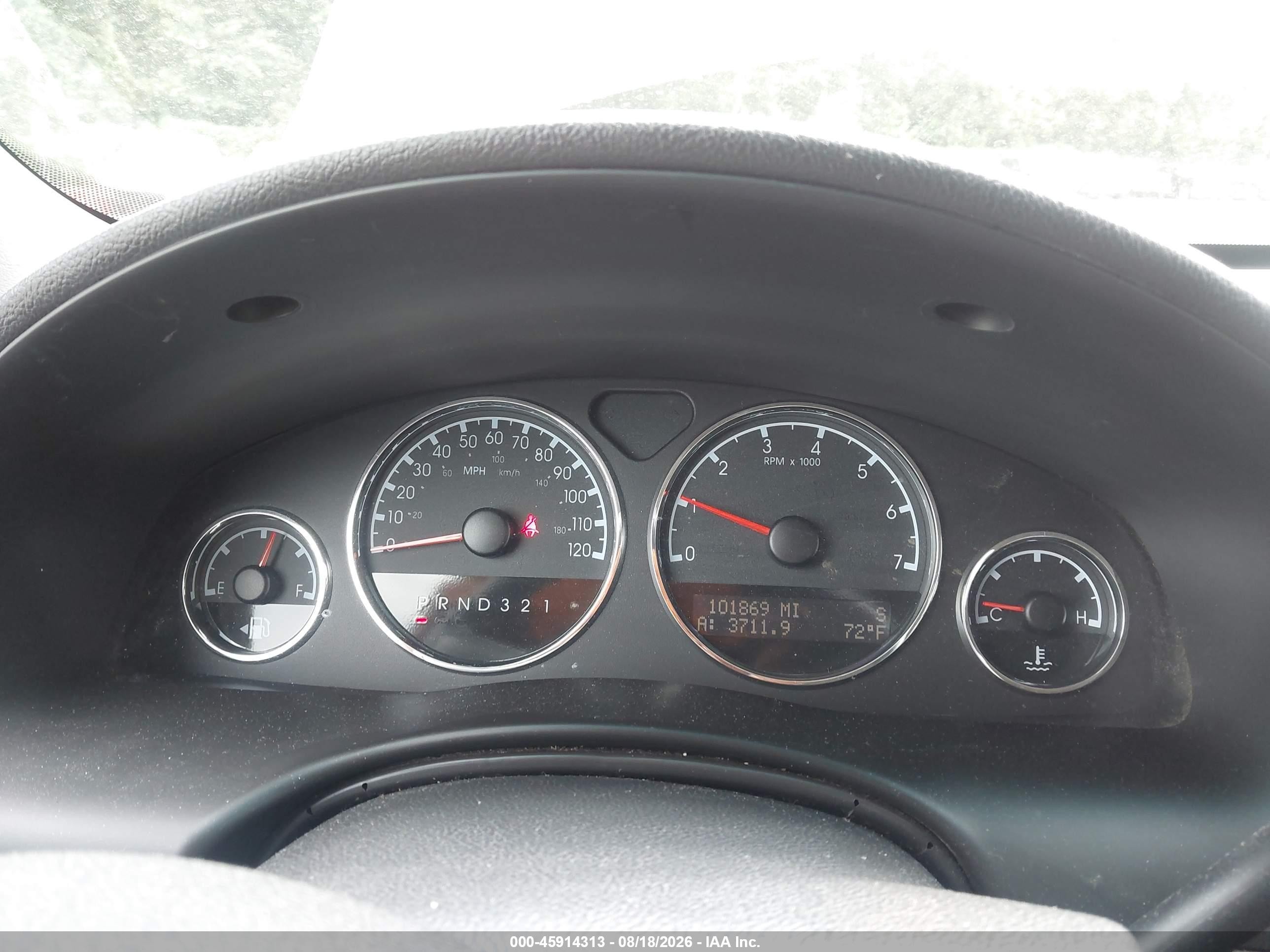 2005 Chevrolet Uplander Ls Red vin: 1GNDV23L75D216553