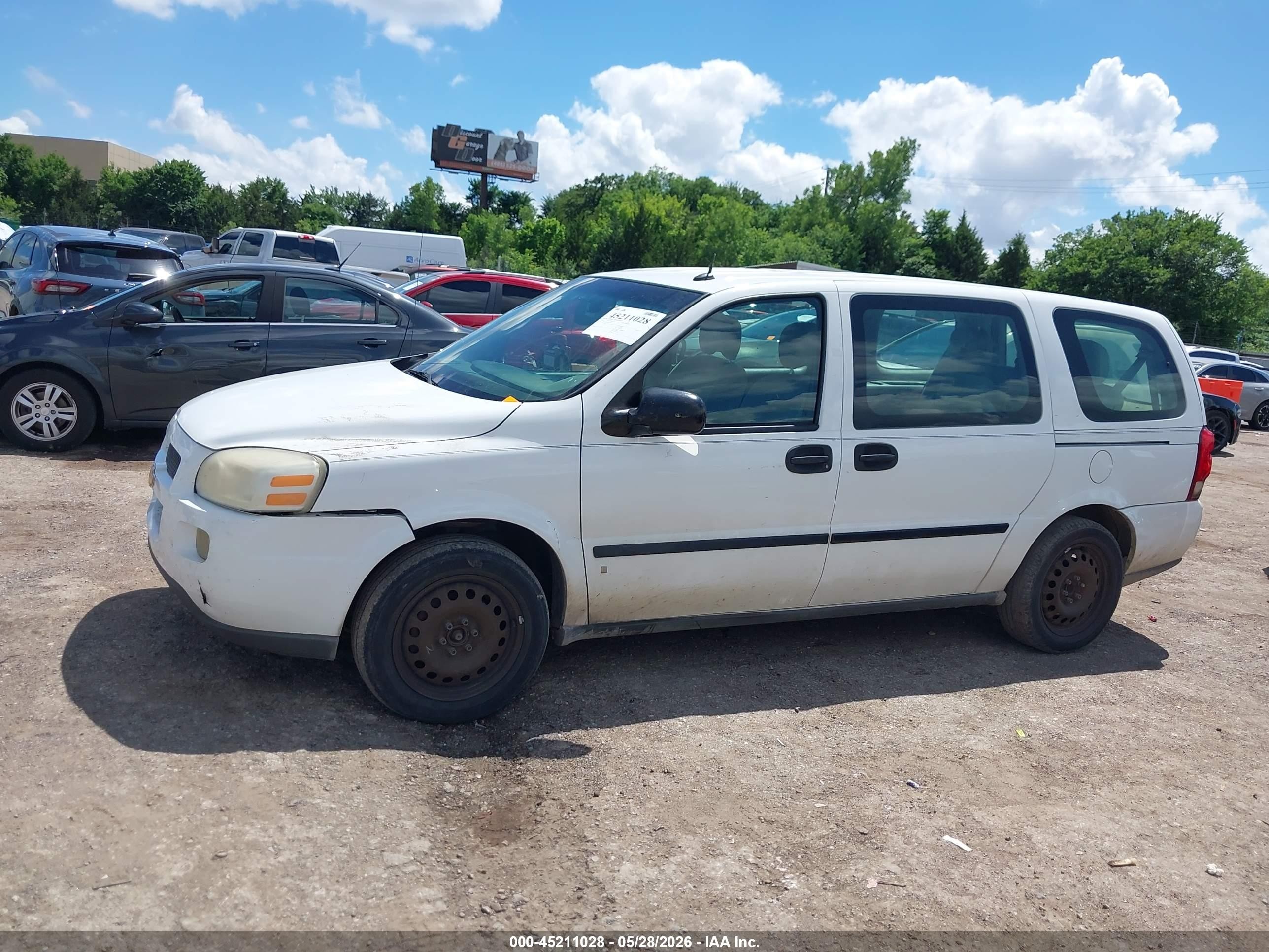 2006 Chevrolet Uplander Ls White vin: 1GNDV23L76D180686