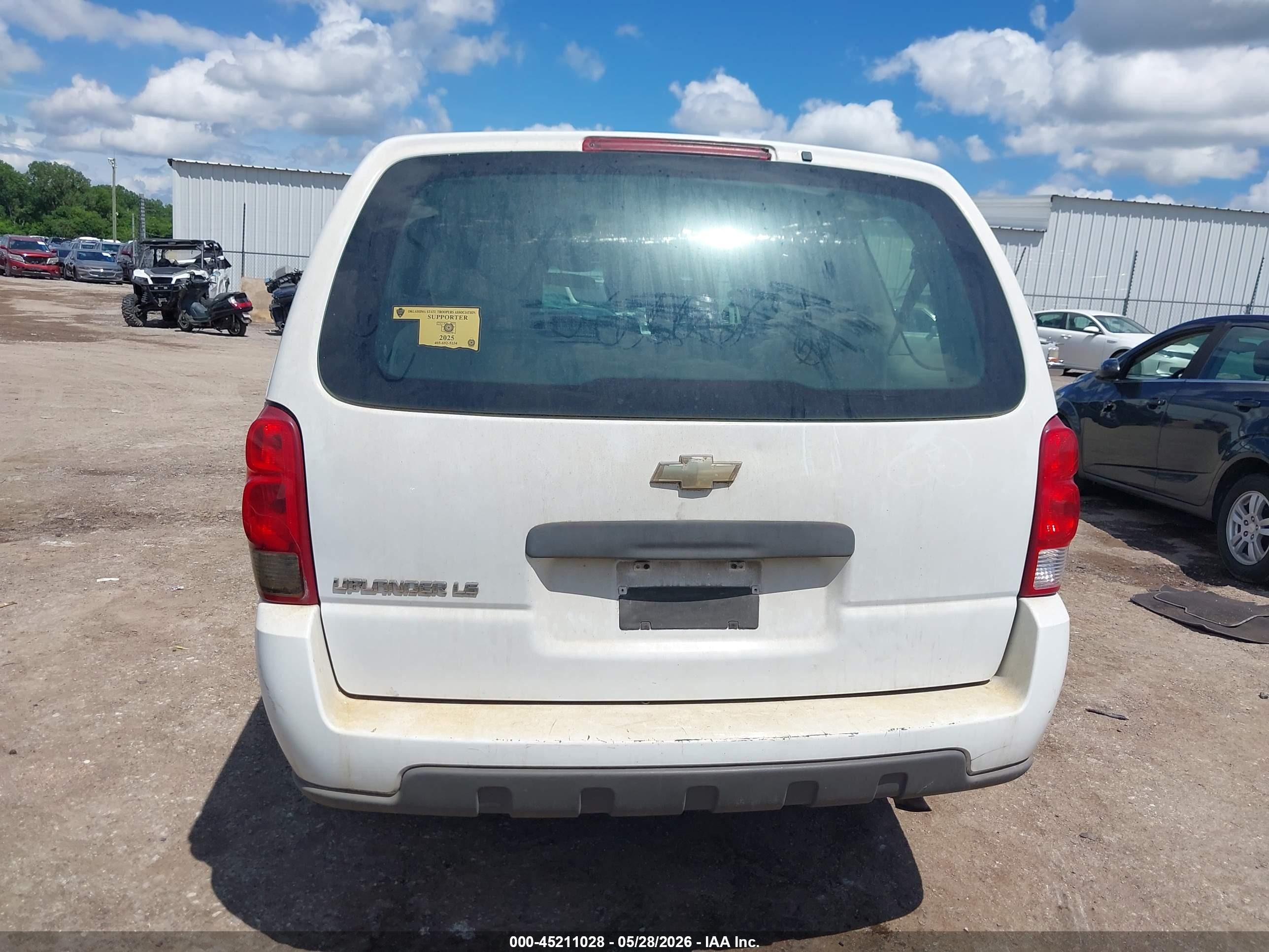 2006 Chevrolet Uplander Ls White vin: 1GNDV23L76D180686