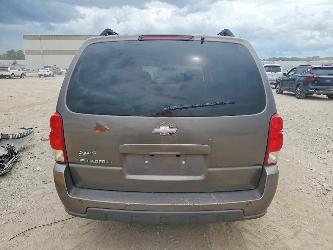 2005 Chevrolet Uplander Ls Коричневый vin: 1GNDV23L85D225763