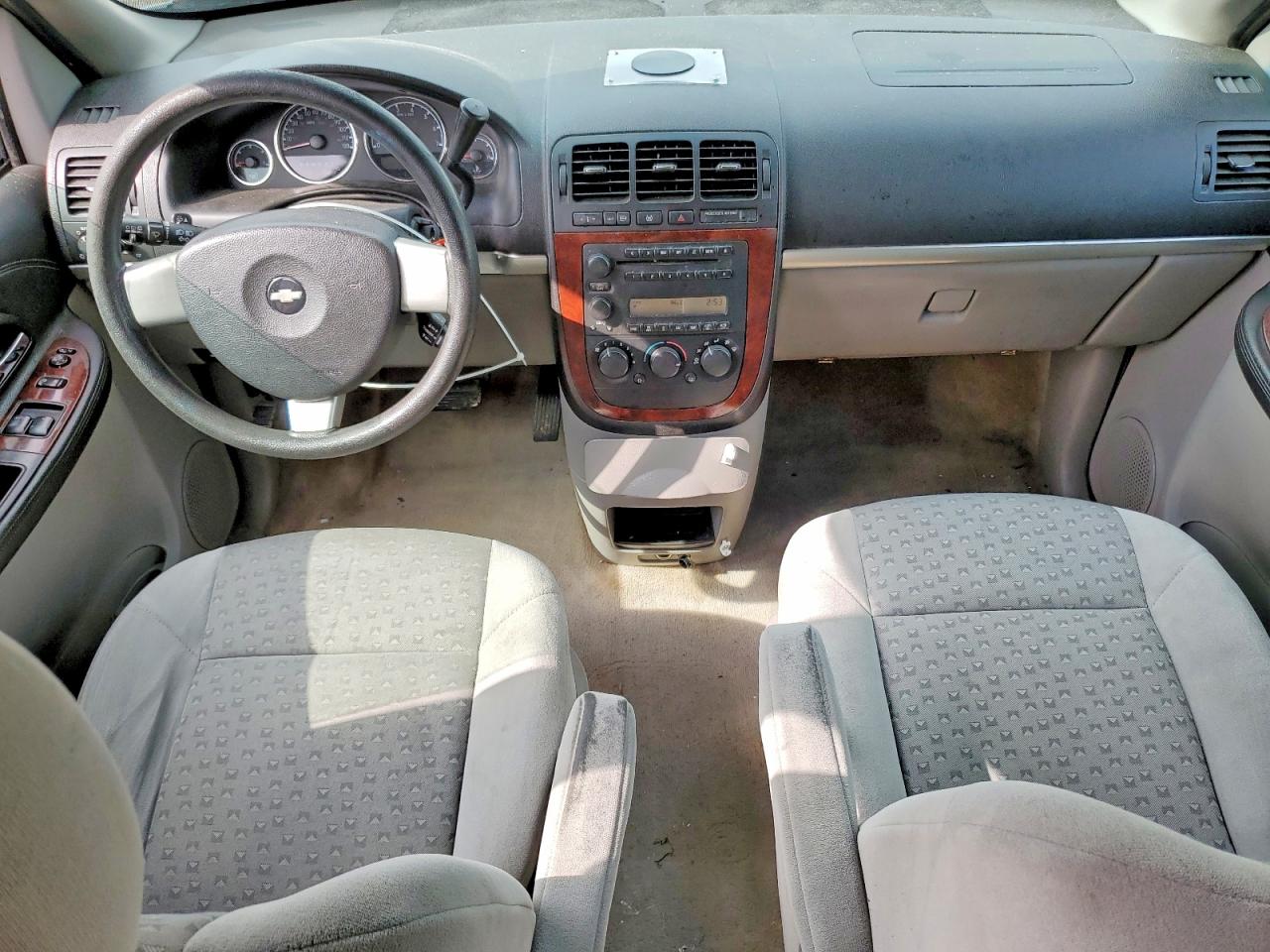 2006 Chevrolet Uplander Ls White vin: 1GNDV23L86D168515