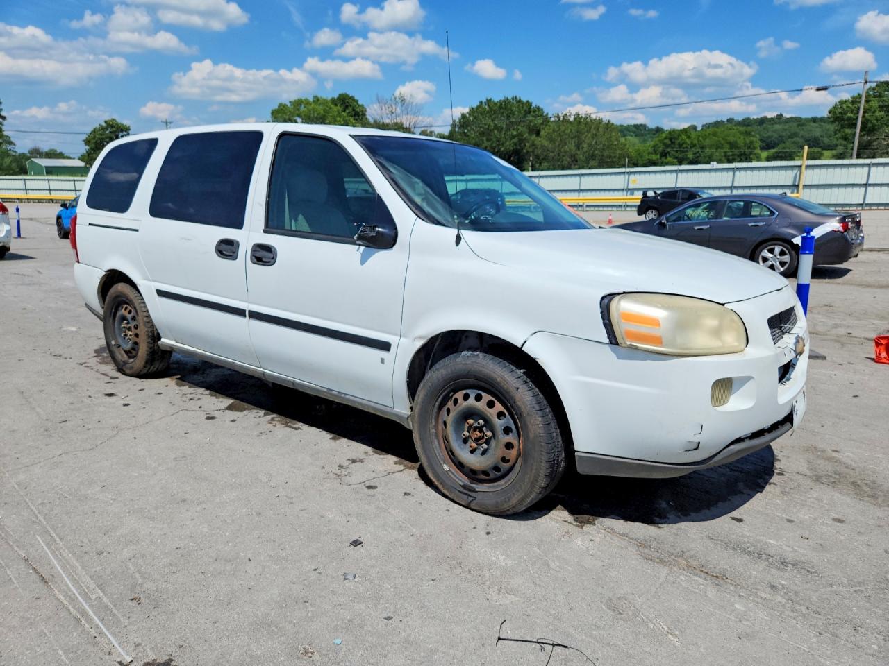 2006 Chevrolet Uplander Ls White vin: 1GNDV23L96D208021