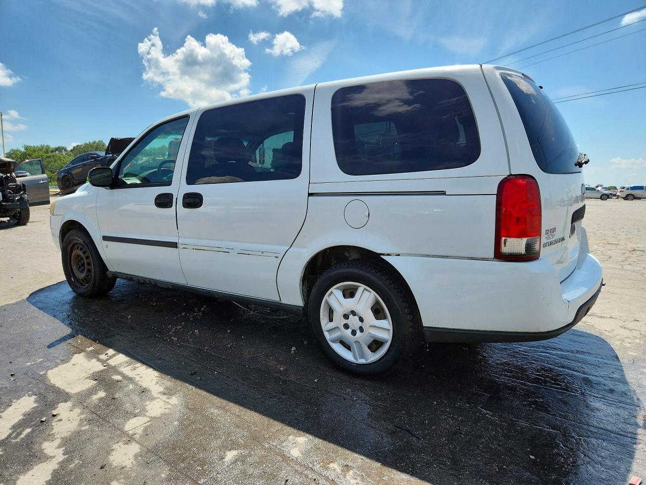 2006 Chevrolet Uplander Ls White vin: 1GNDV23L96D208021