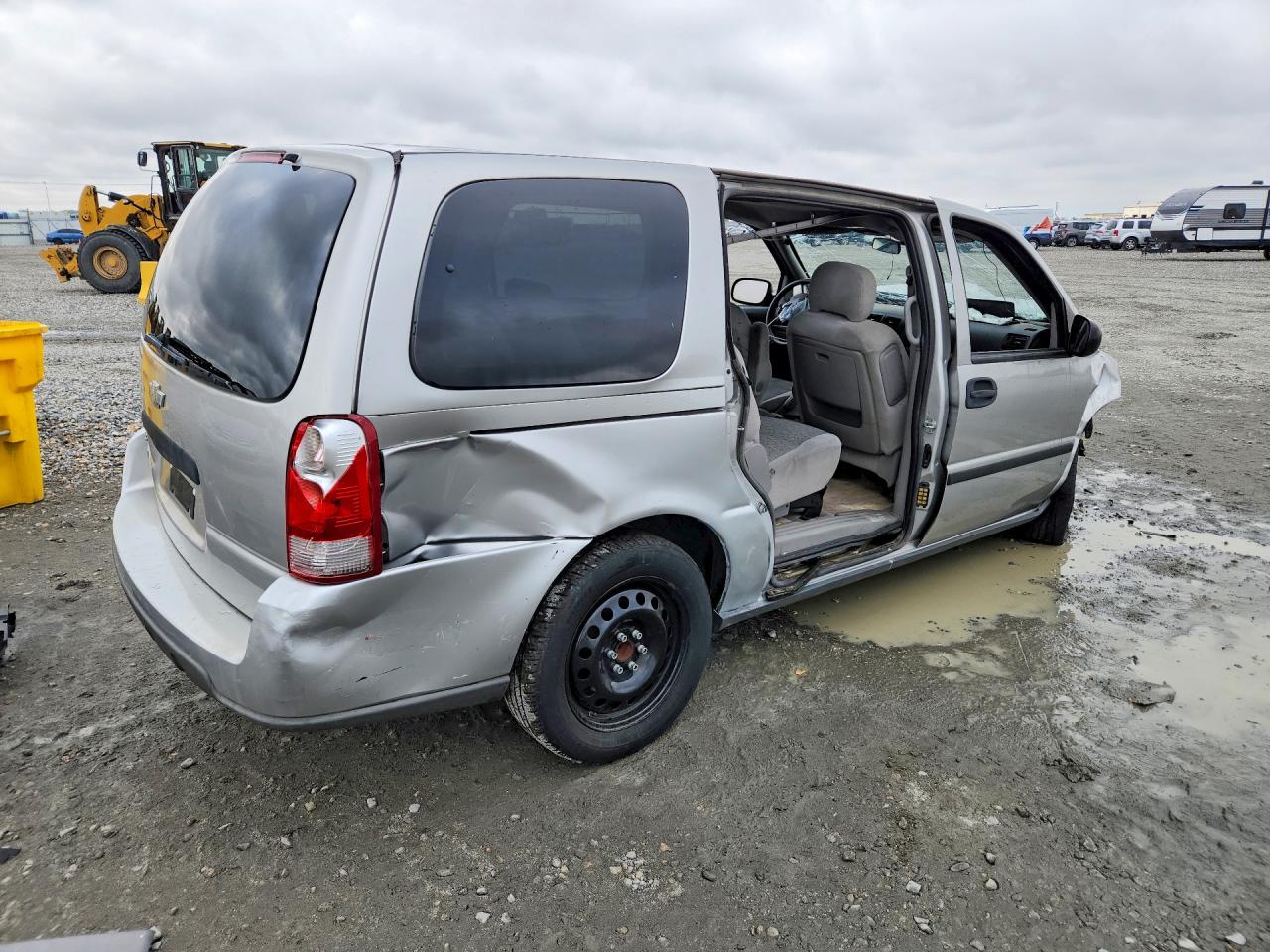2008 Chevrolet Uplander Ls Серебряный vin: 1GNDV23W08D181126